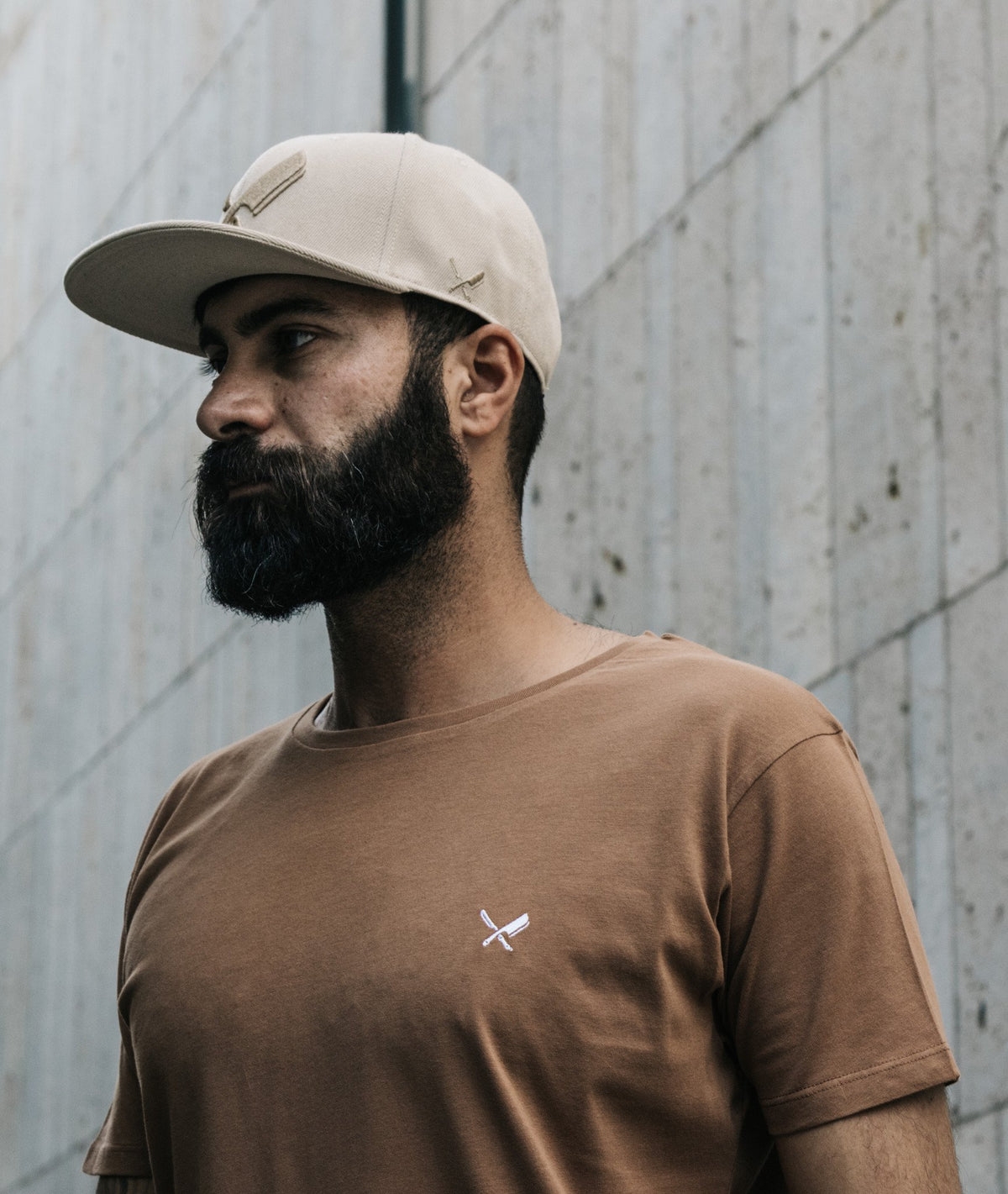 GRAND CREW NECK CIRCLE long t-shirt by Distorted People