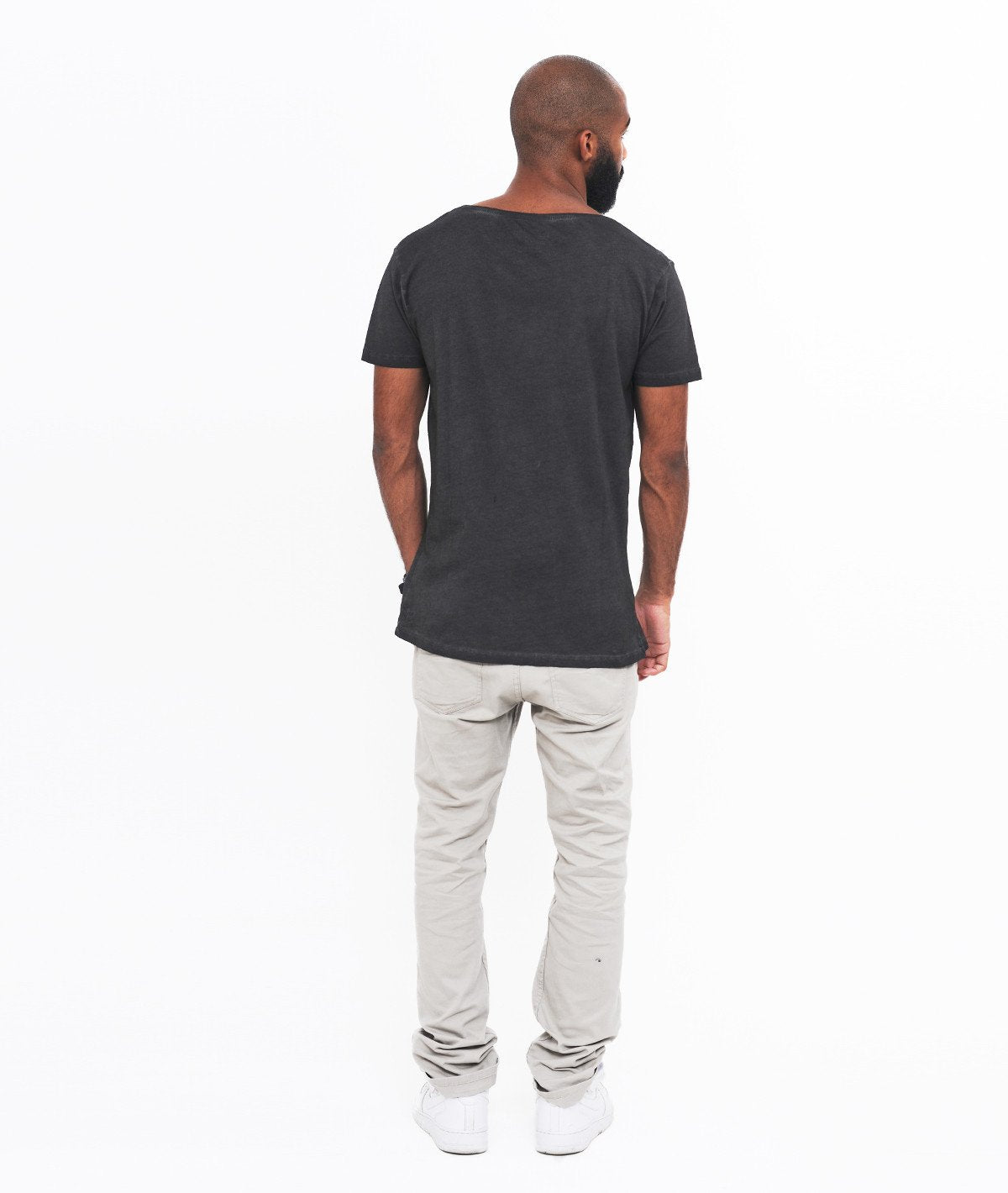 DSTRD GRAND NECK t-shirt by Distorted People