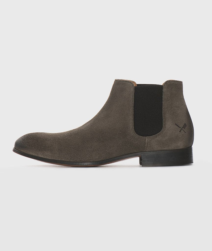 SANDERS chelsea boot by Distorted People
