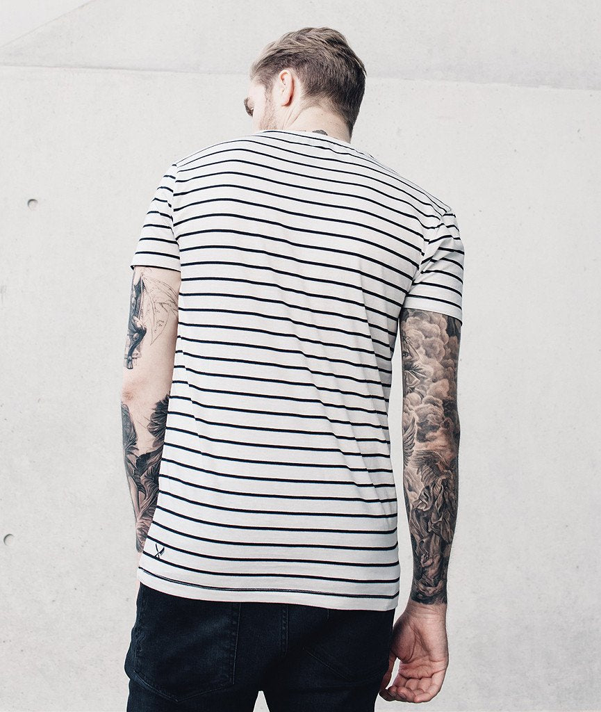 CREW NECK t-shirt by Distorted People