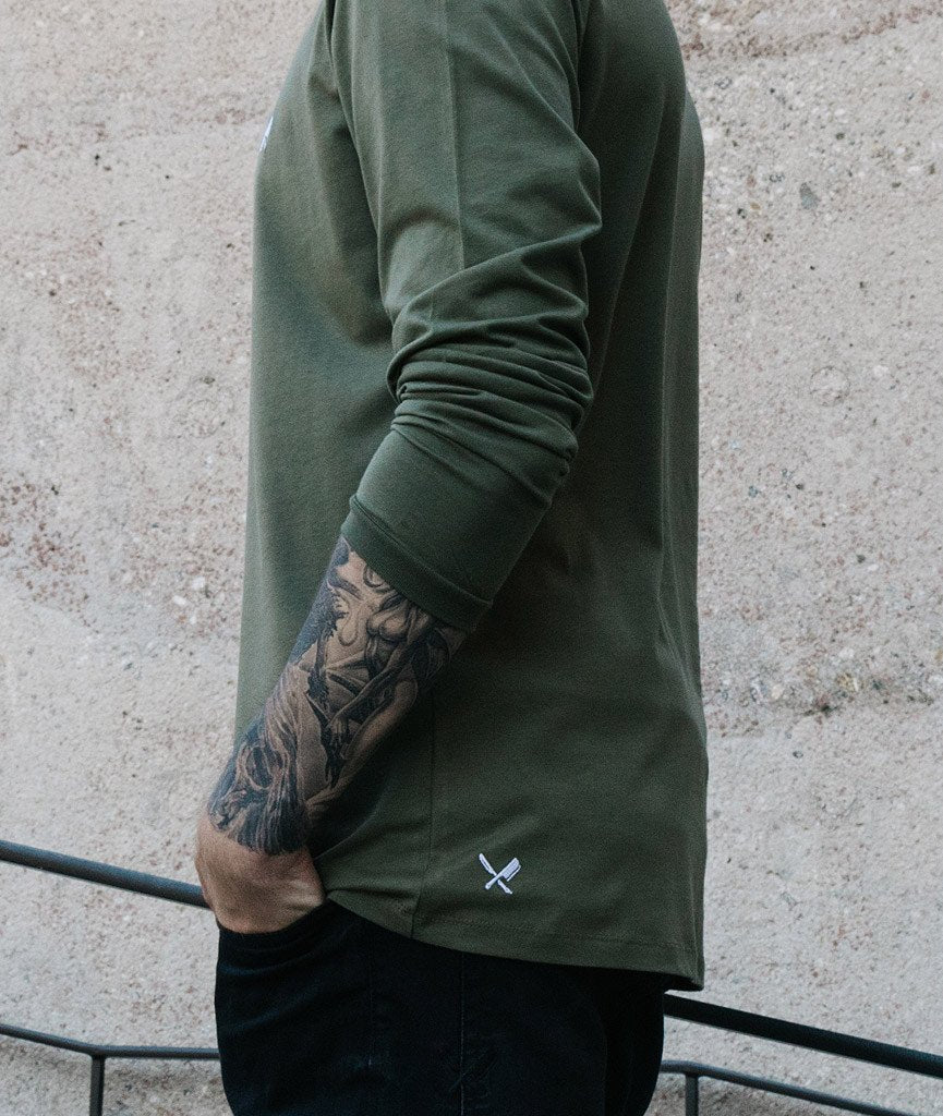 CUTTED NECK longsleeve by Distorted People