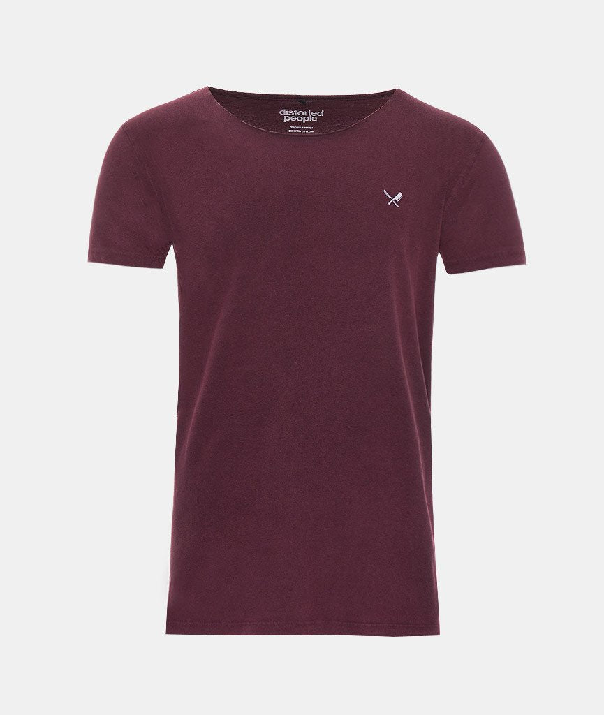 CUTTED NECK t-shirt by Distorted People
