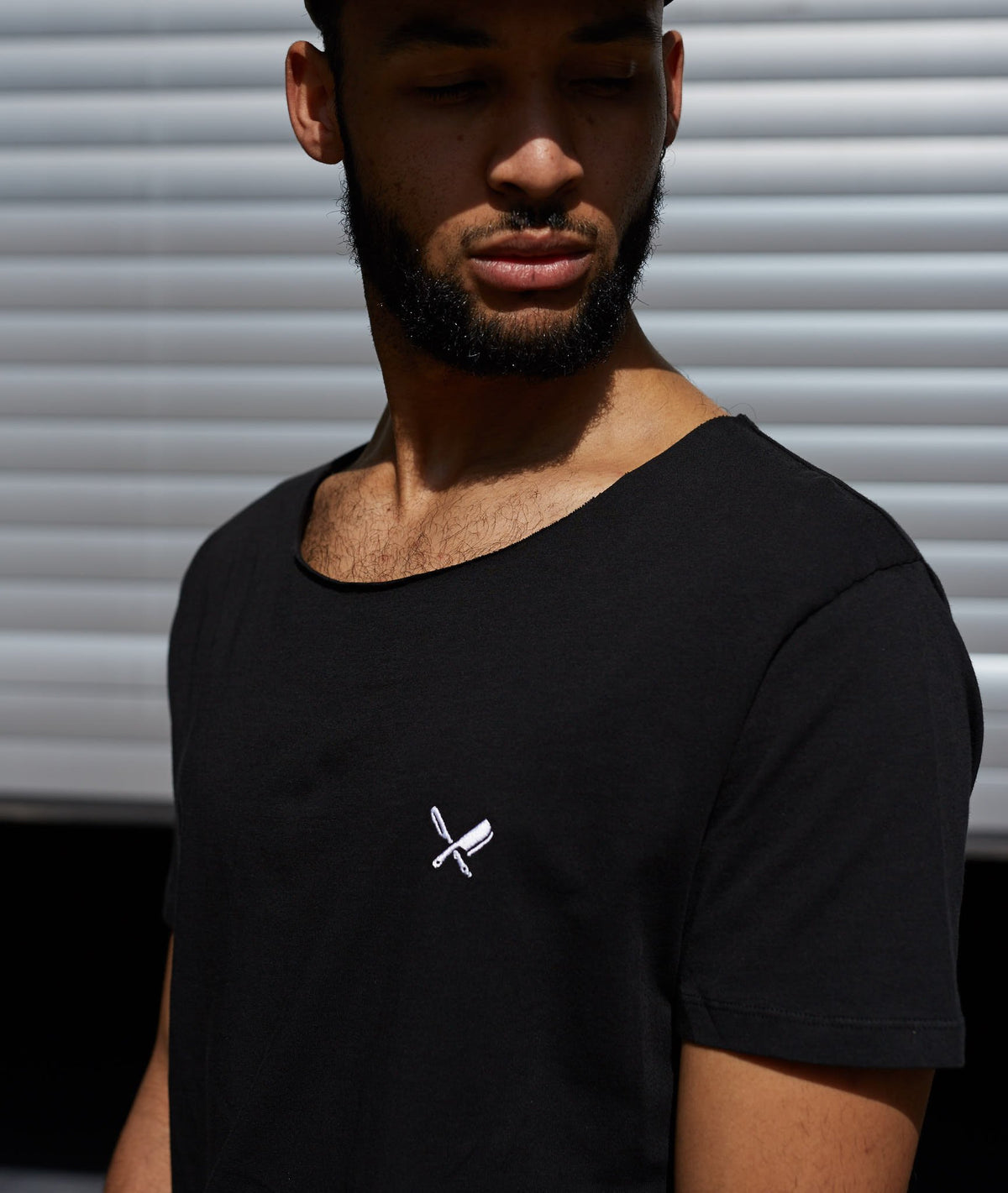 Cutted Neck
