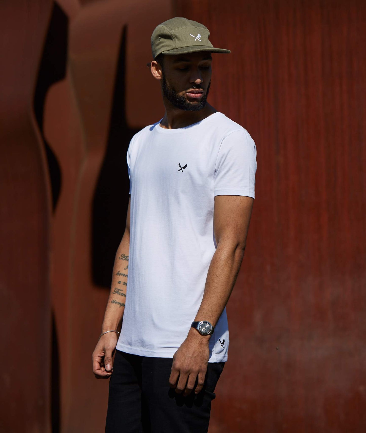 Sabotage Grand Crew Neck