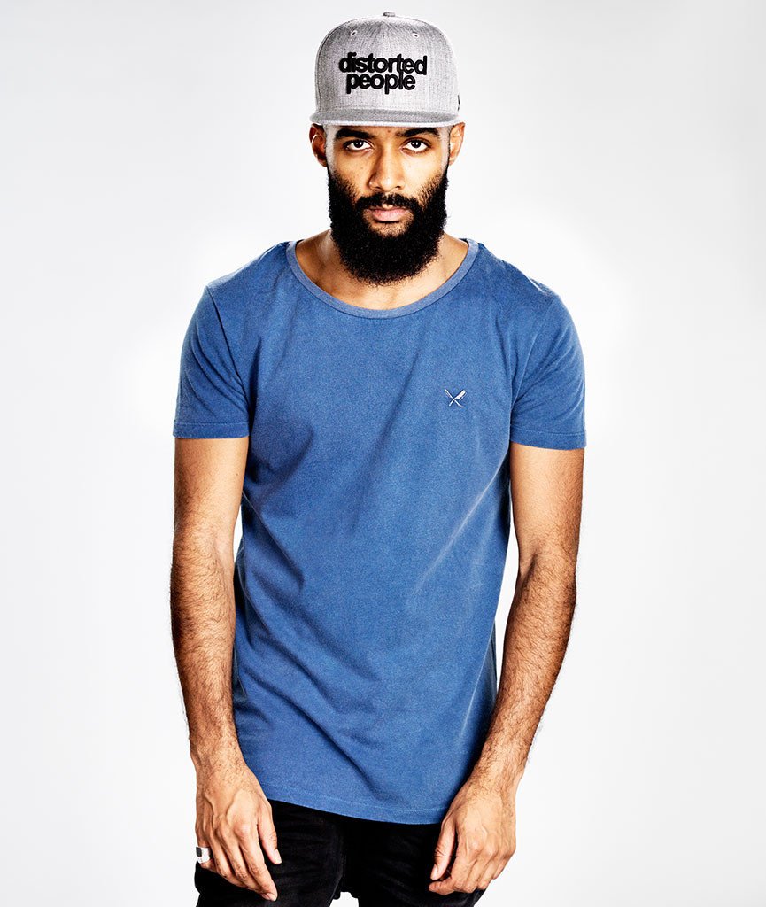 TARO grand neck t-shirt by Distorted People