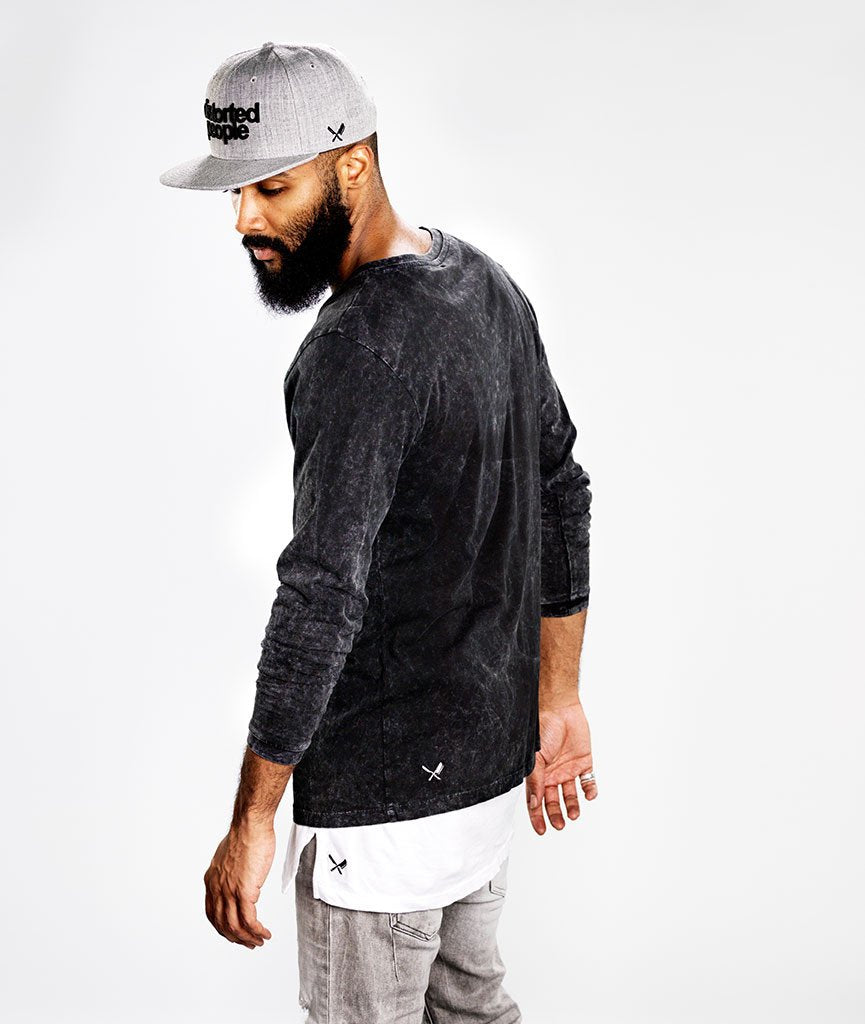 BB BLADES crew neck Longsleeve by Distorted People