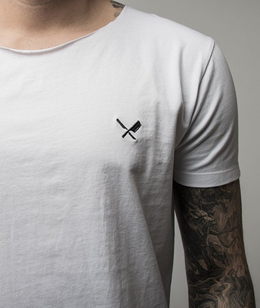 Cutted Neck Tiger long t-shirt by Distorted People