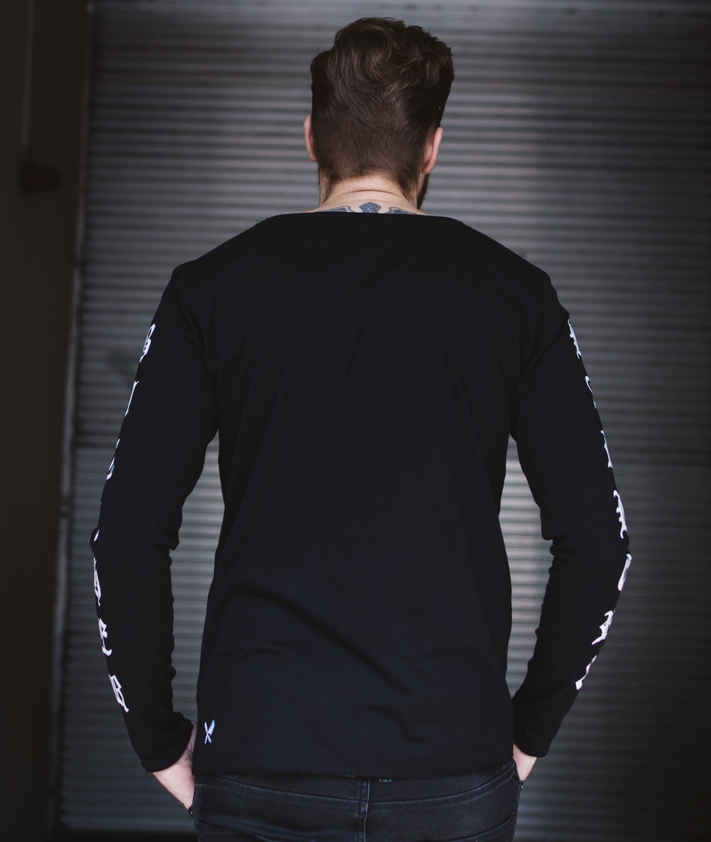 B&B Grand Crew Neck longsleeve by Distorted People