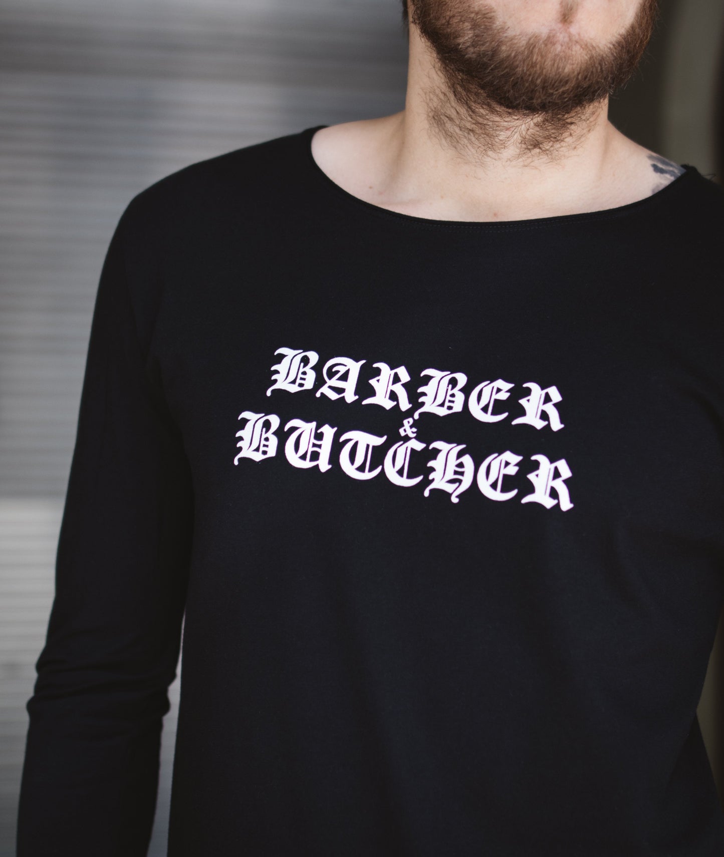 B&B Grand Crew Neck longsleeve by Distorted People