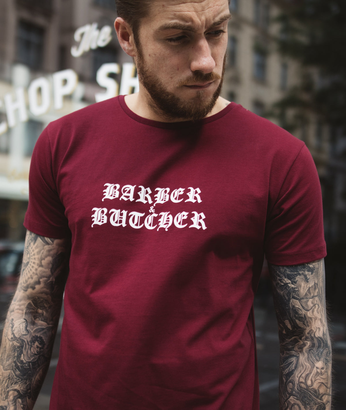 B&B Grand Crew Neck Lettering long t-shirt by Distorted People