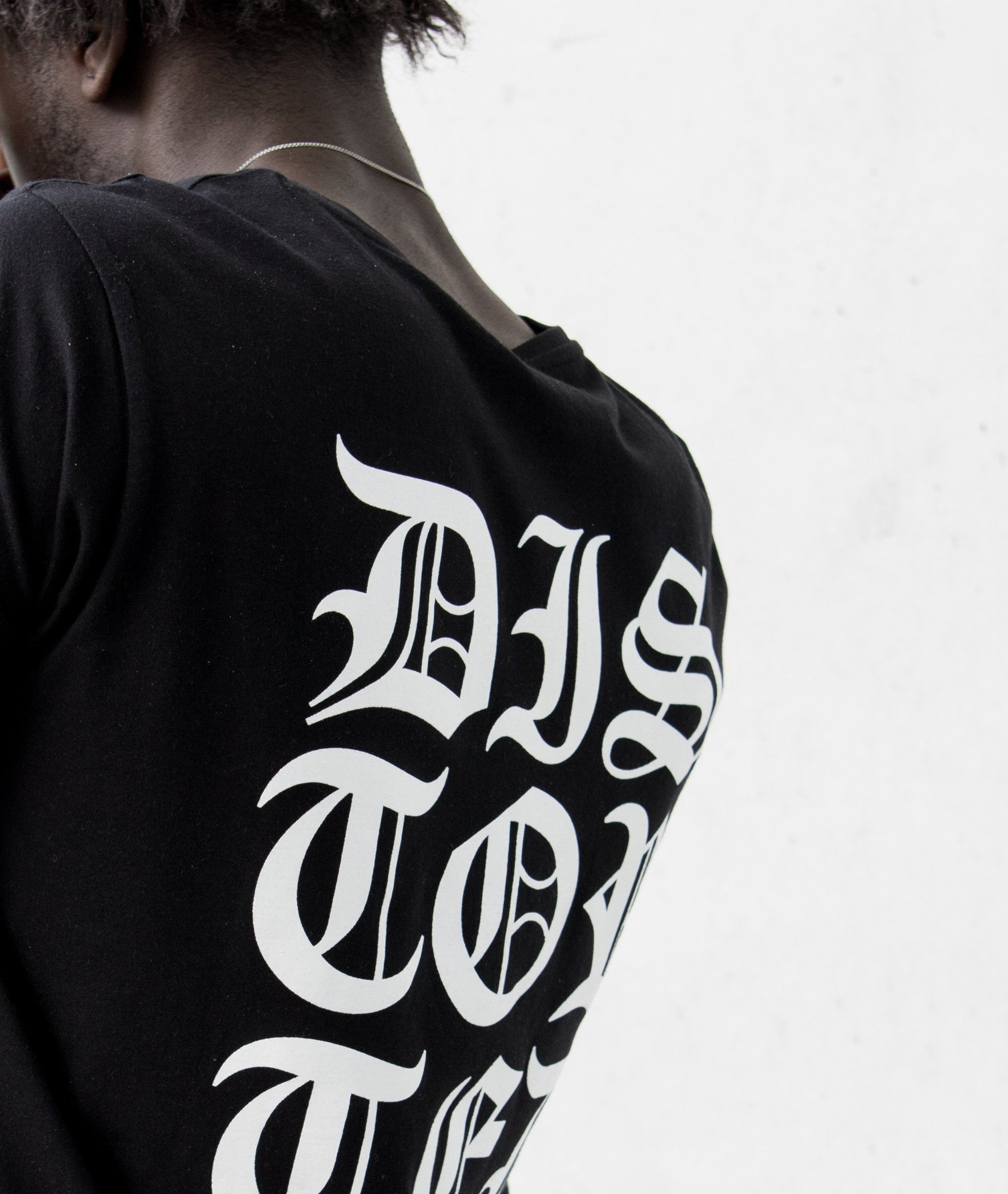 B&B Grand Crew Neck Lettering long t-shirt by Distorted People