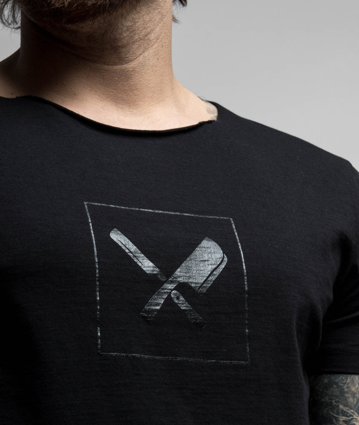 Decade Cutted Neck t-shirt by Distorted People