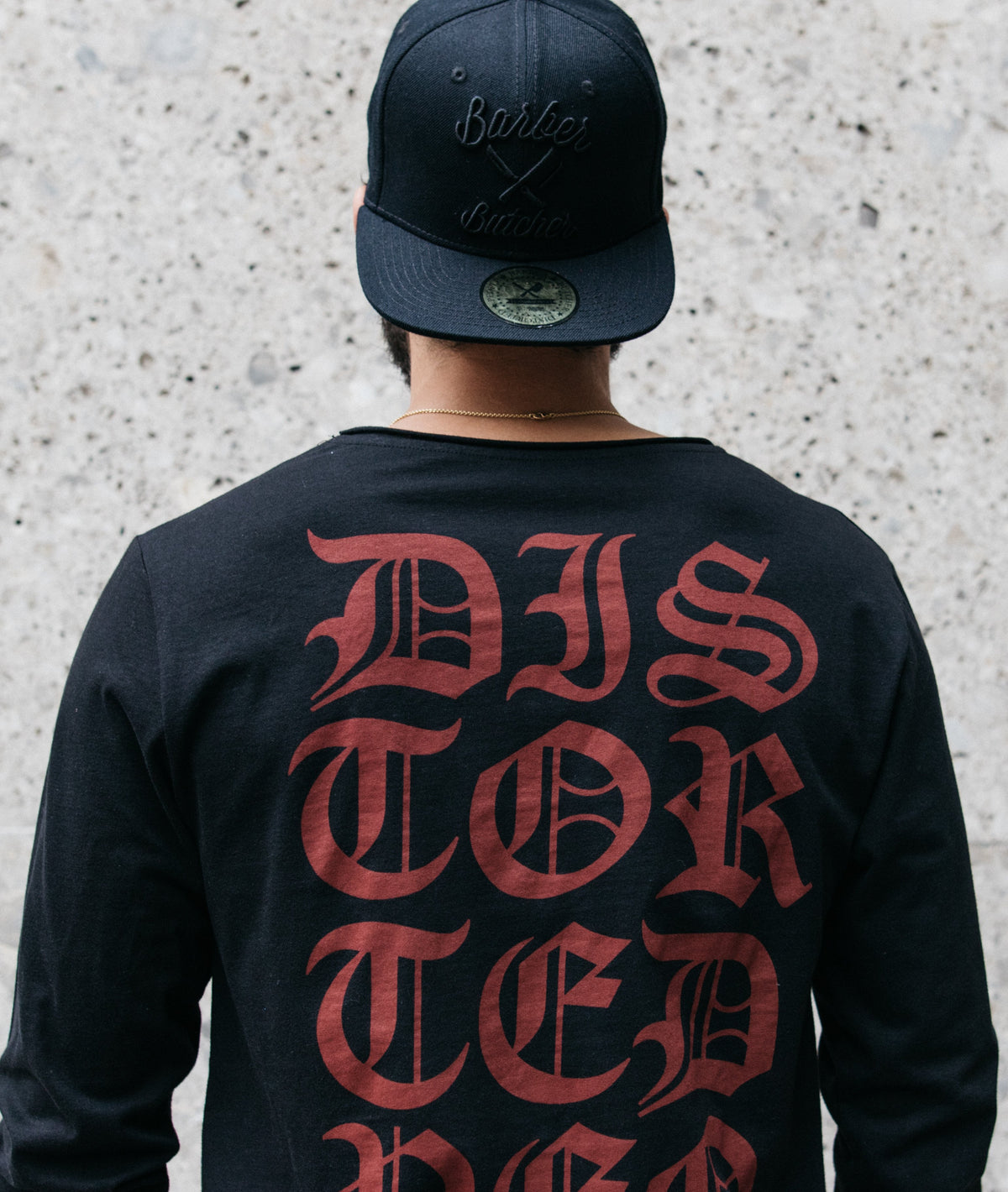 Grand Crew Neck Lettering longsleeve by Distorted People
