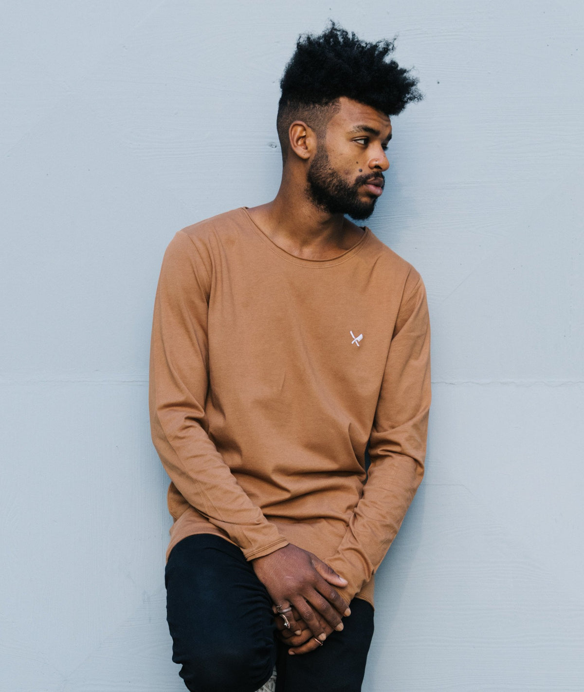 Grand Crew Neck longsleeve by Distorted People