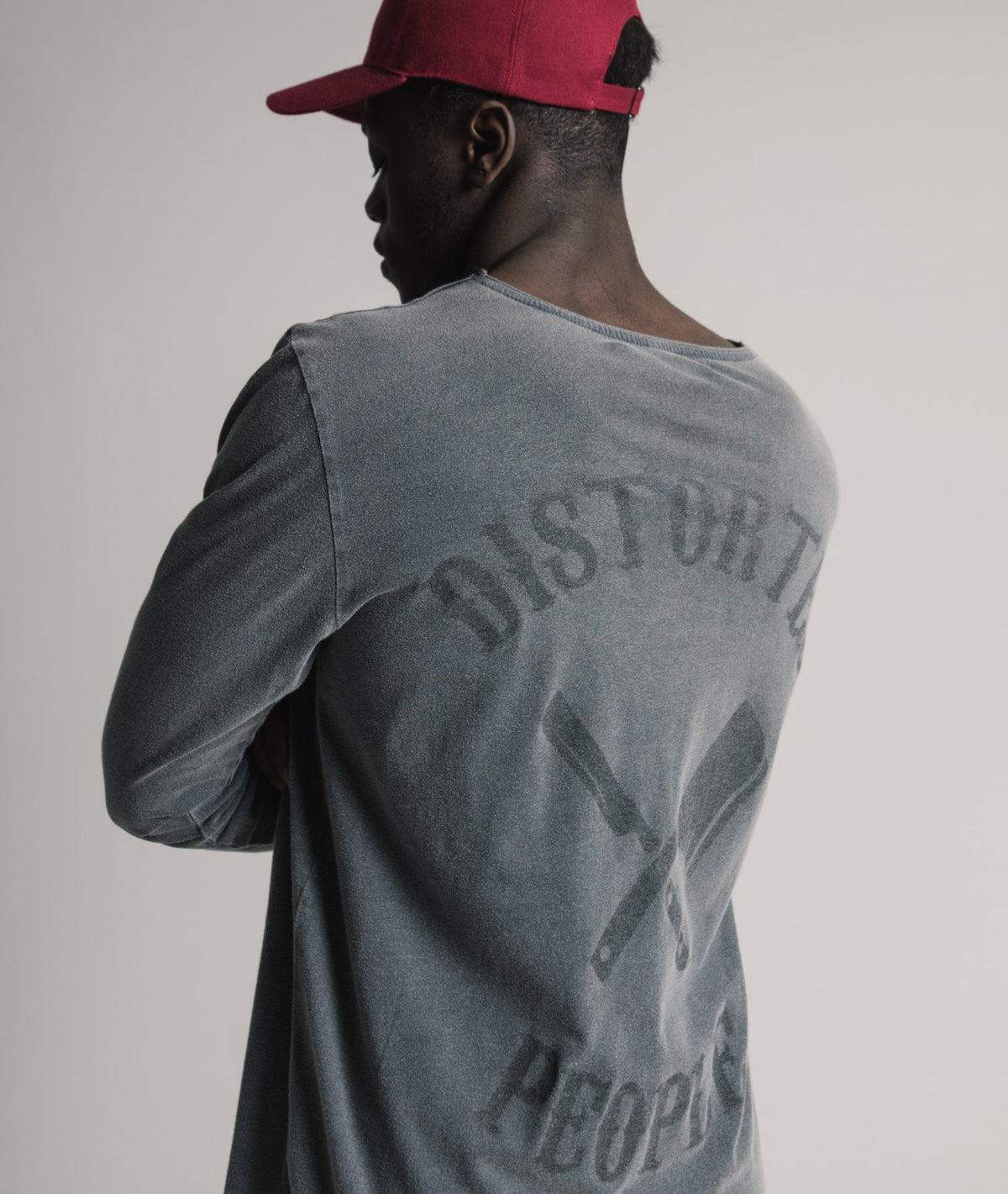 Grand Crew Neck Team longsleeve by Distorted People
