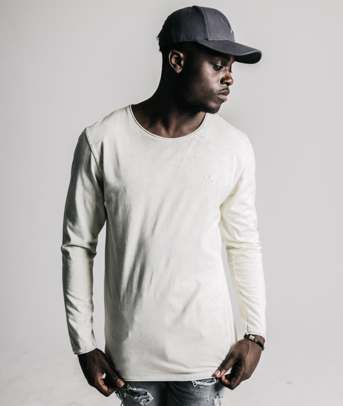 Grand Crew Neck Team longsleeve by Distorted People