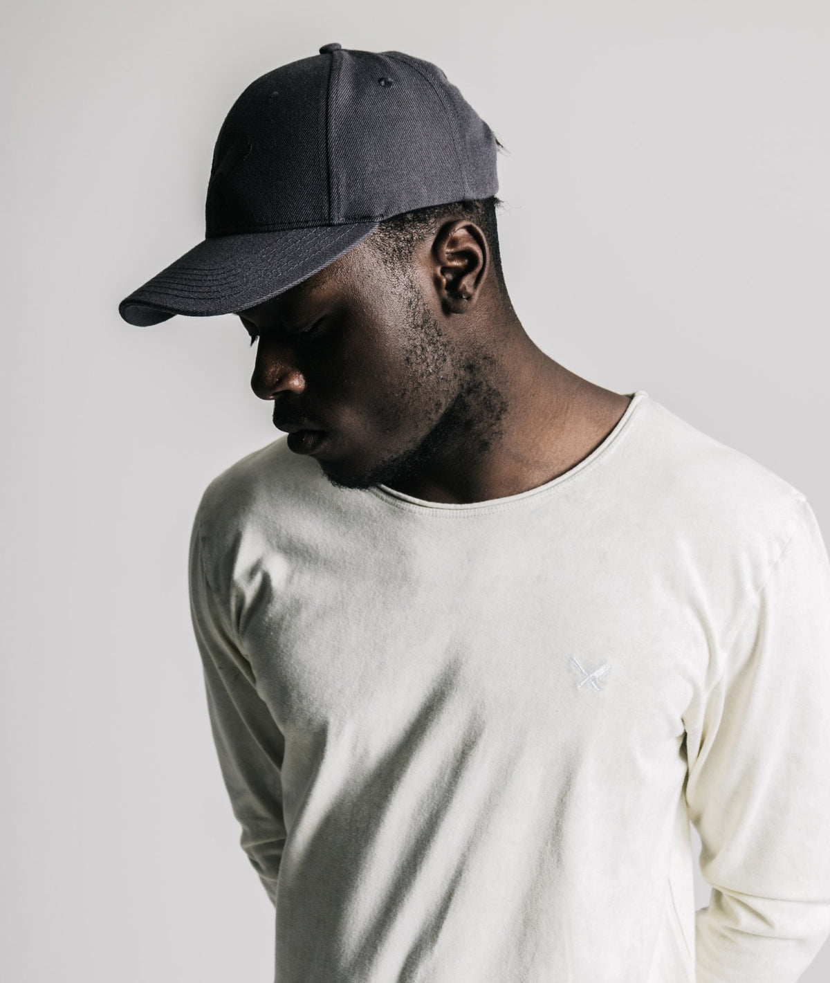 Grand Crew Neck Team longsleeve by Distorted People