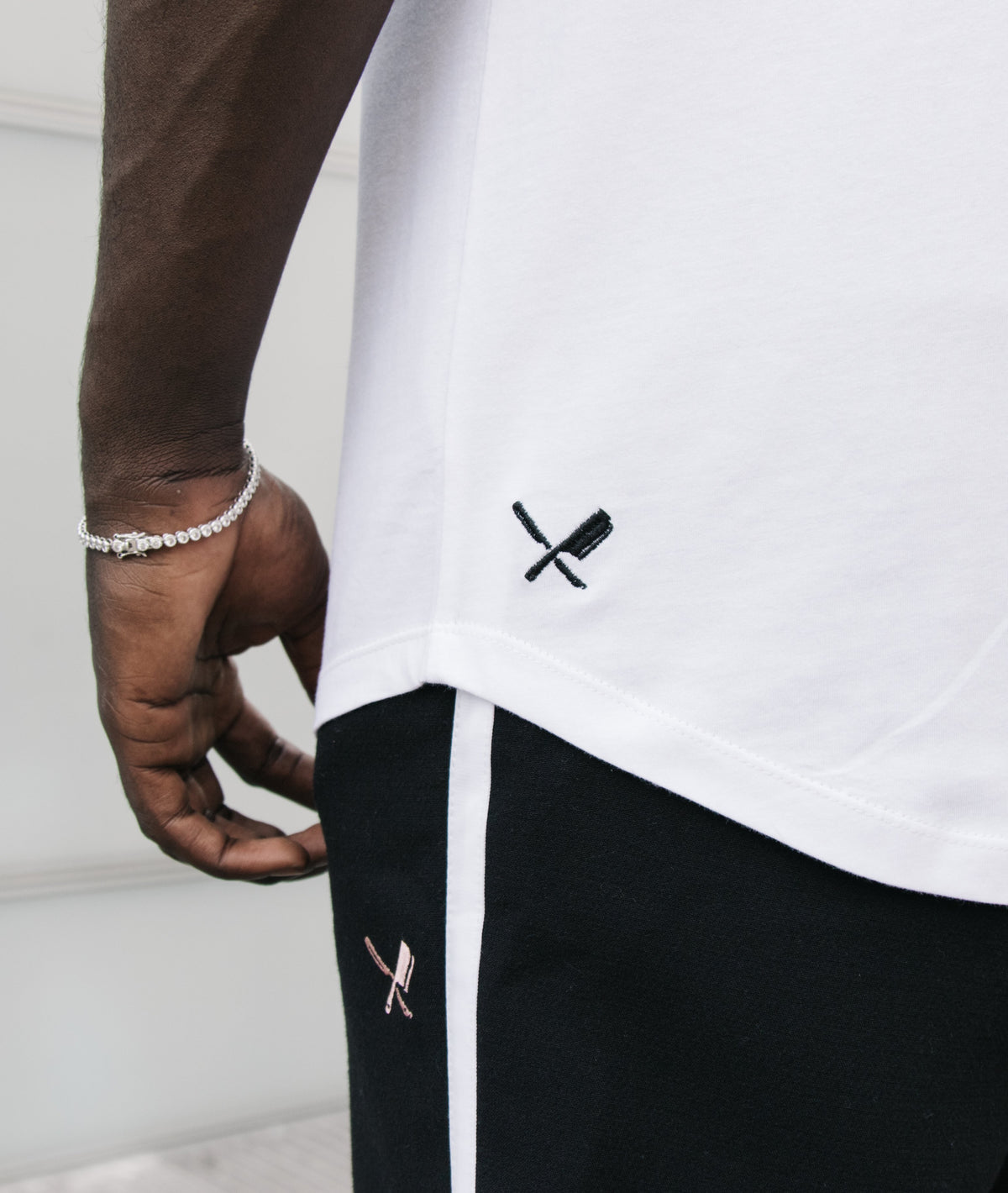 Grand Crew Neck Inked Blades long t-shirt by Distorted People