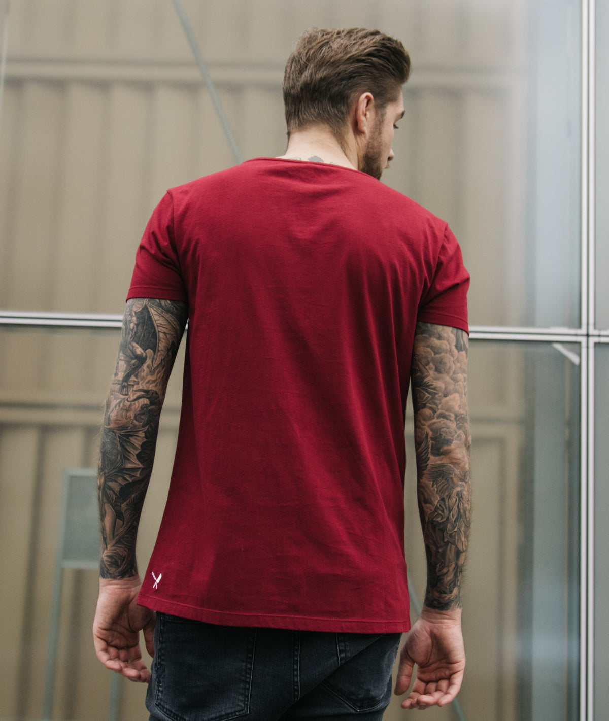 BB Blades Camo Cutted Neck t-shirt by Distorted People