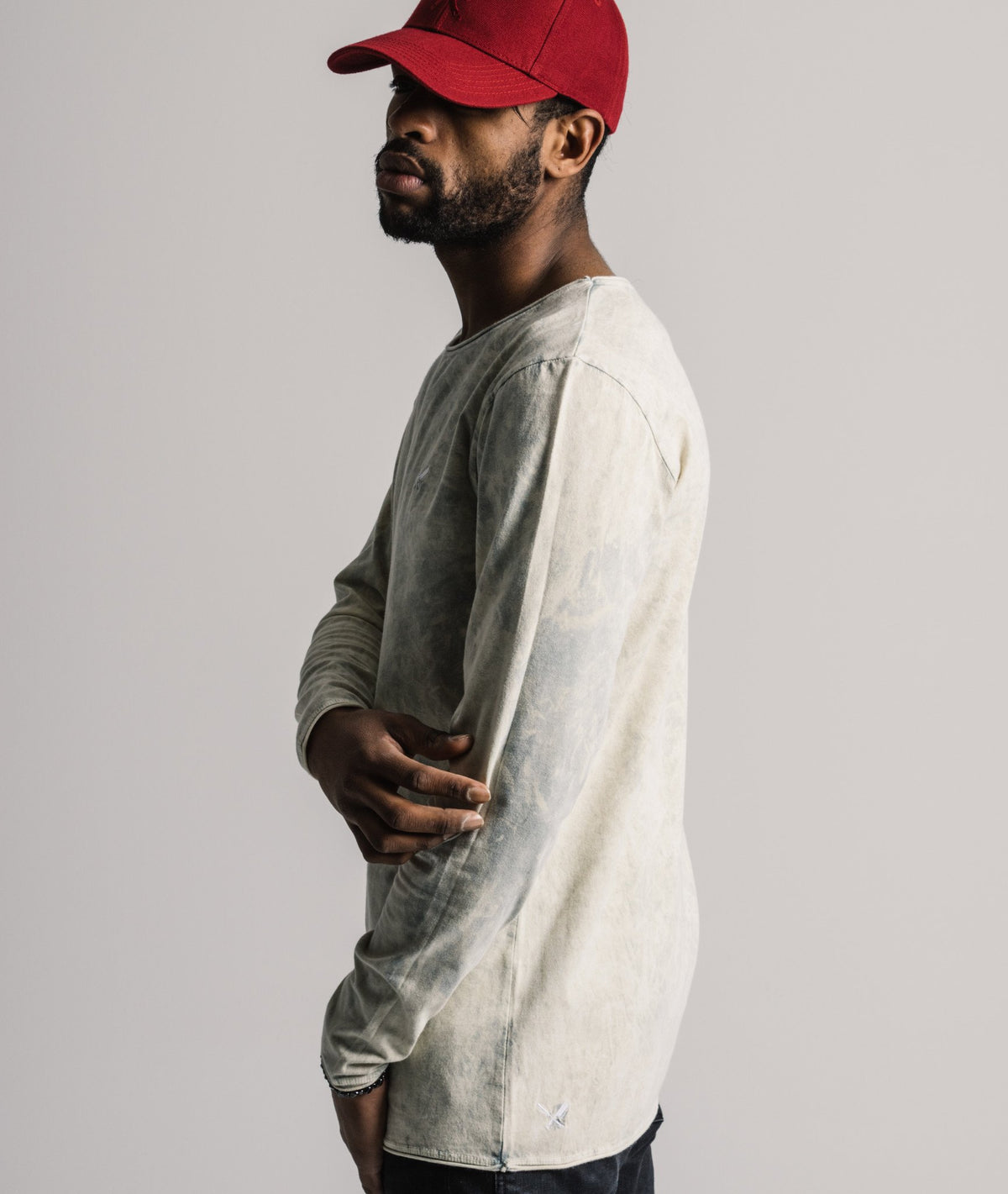Grand Crew Neck longsleeve by Distorted People