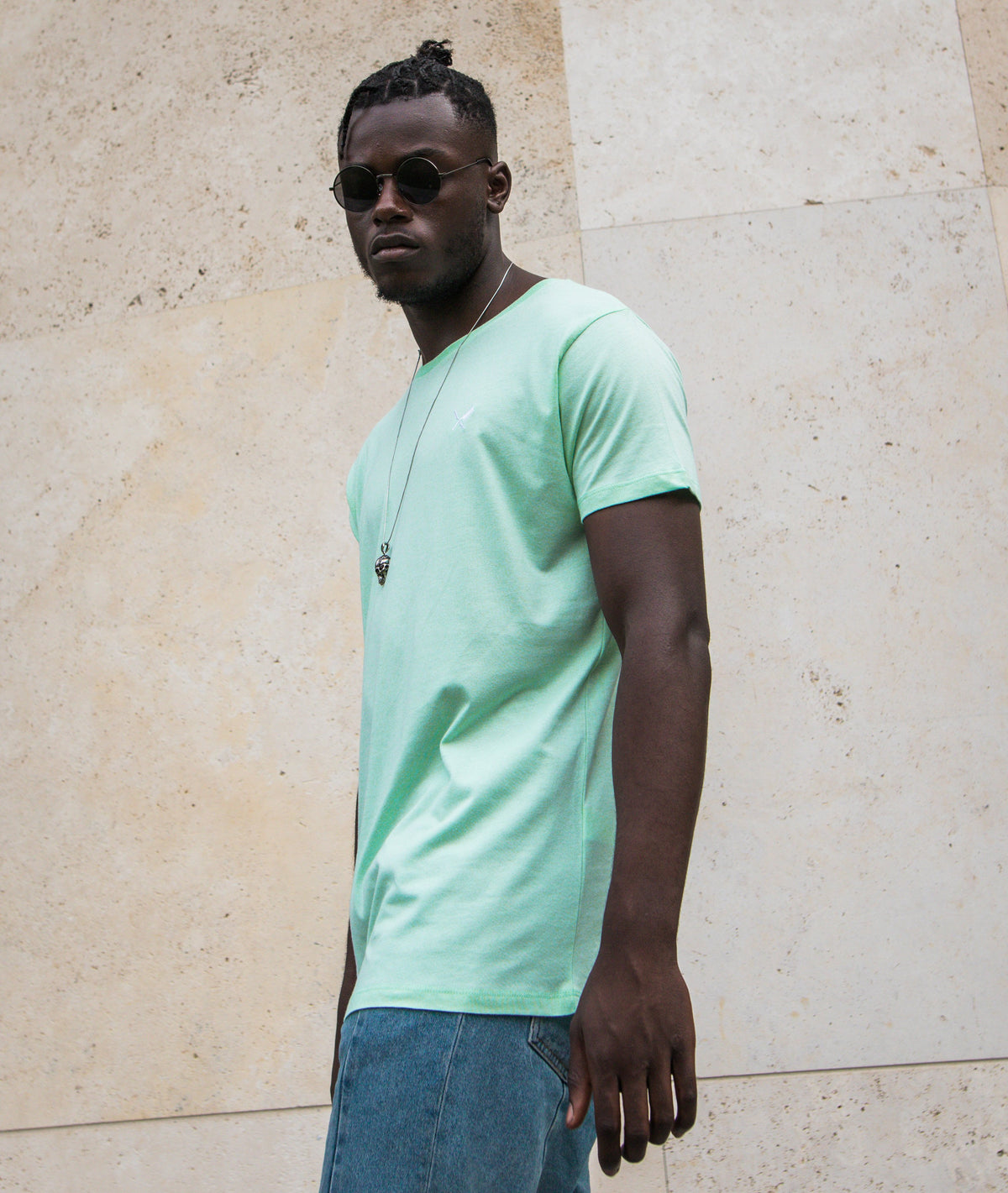 Grand Crew Neck t-shirt by Distorted People