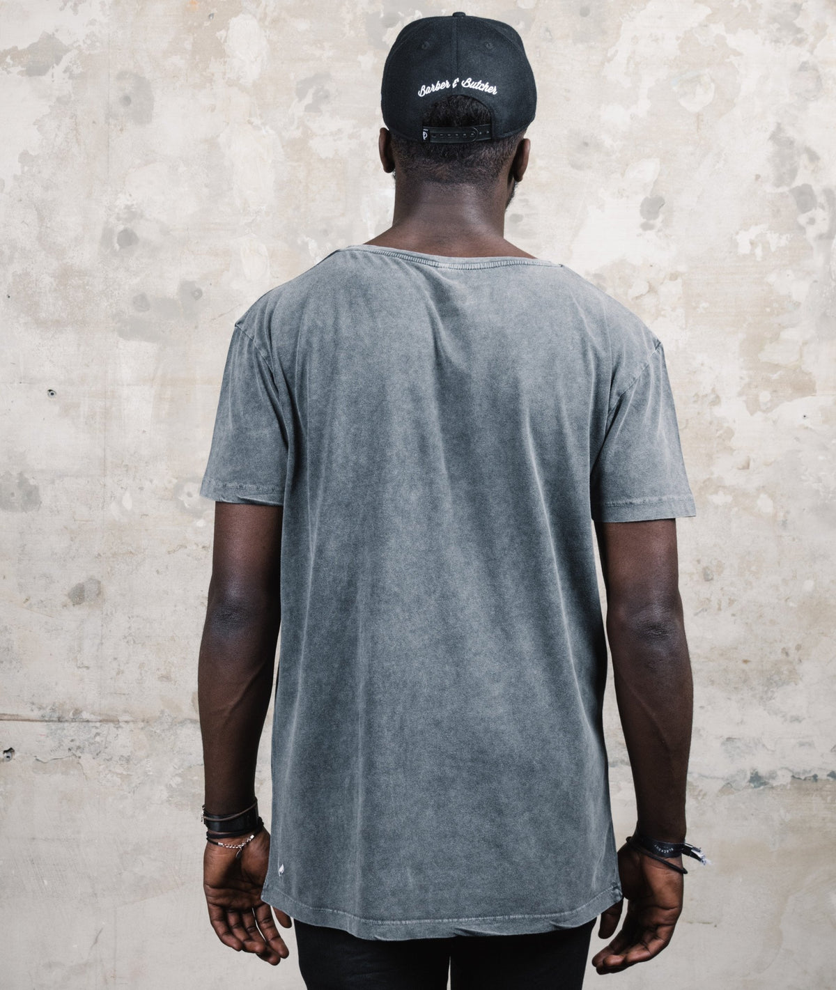 Grand Crew Neck long t-shirt by Distorted People