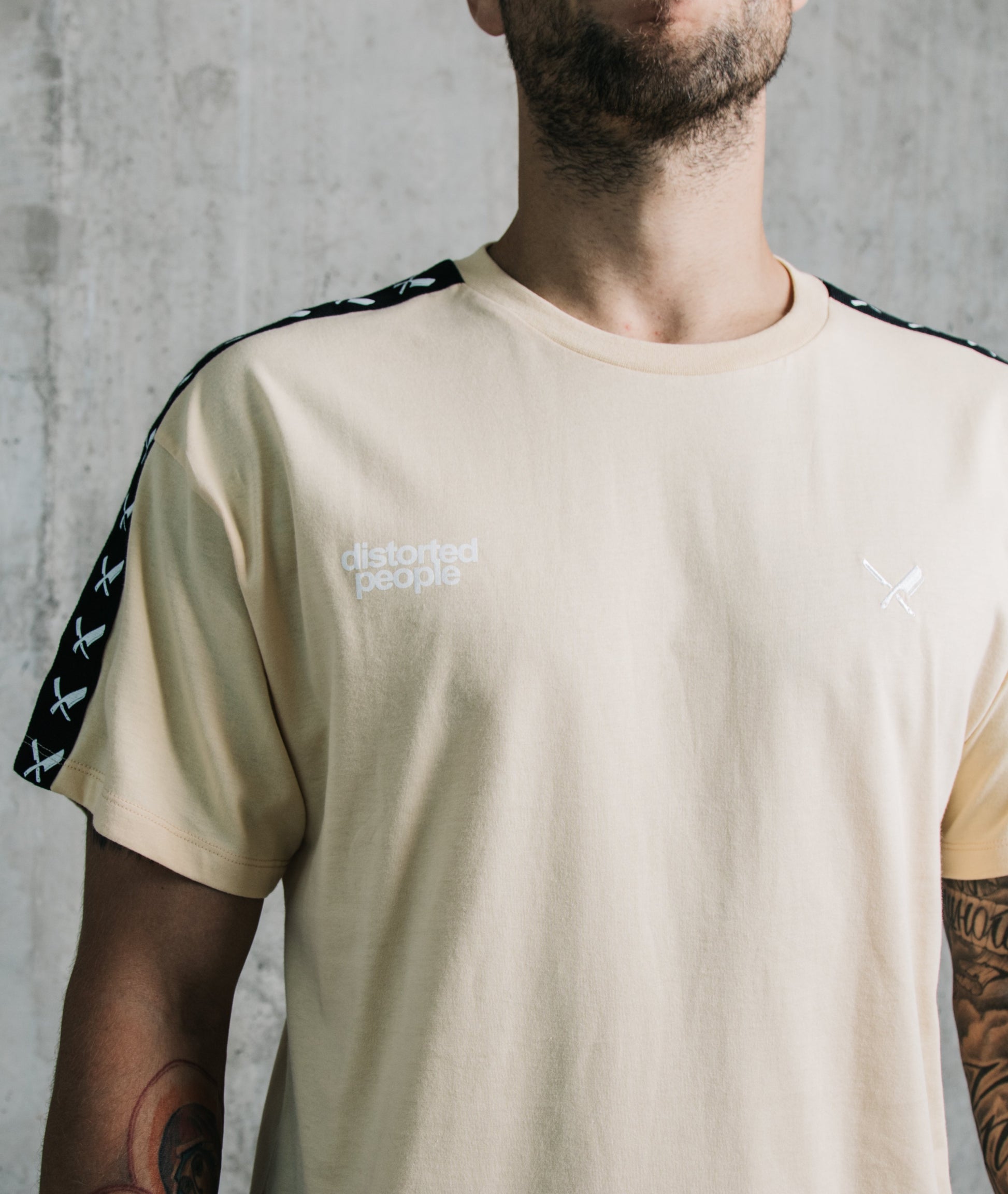 Taped Crew Neck t-shirt by Distorted People