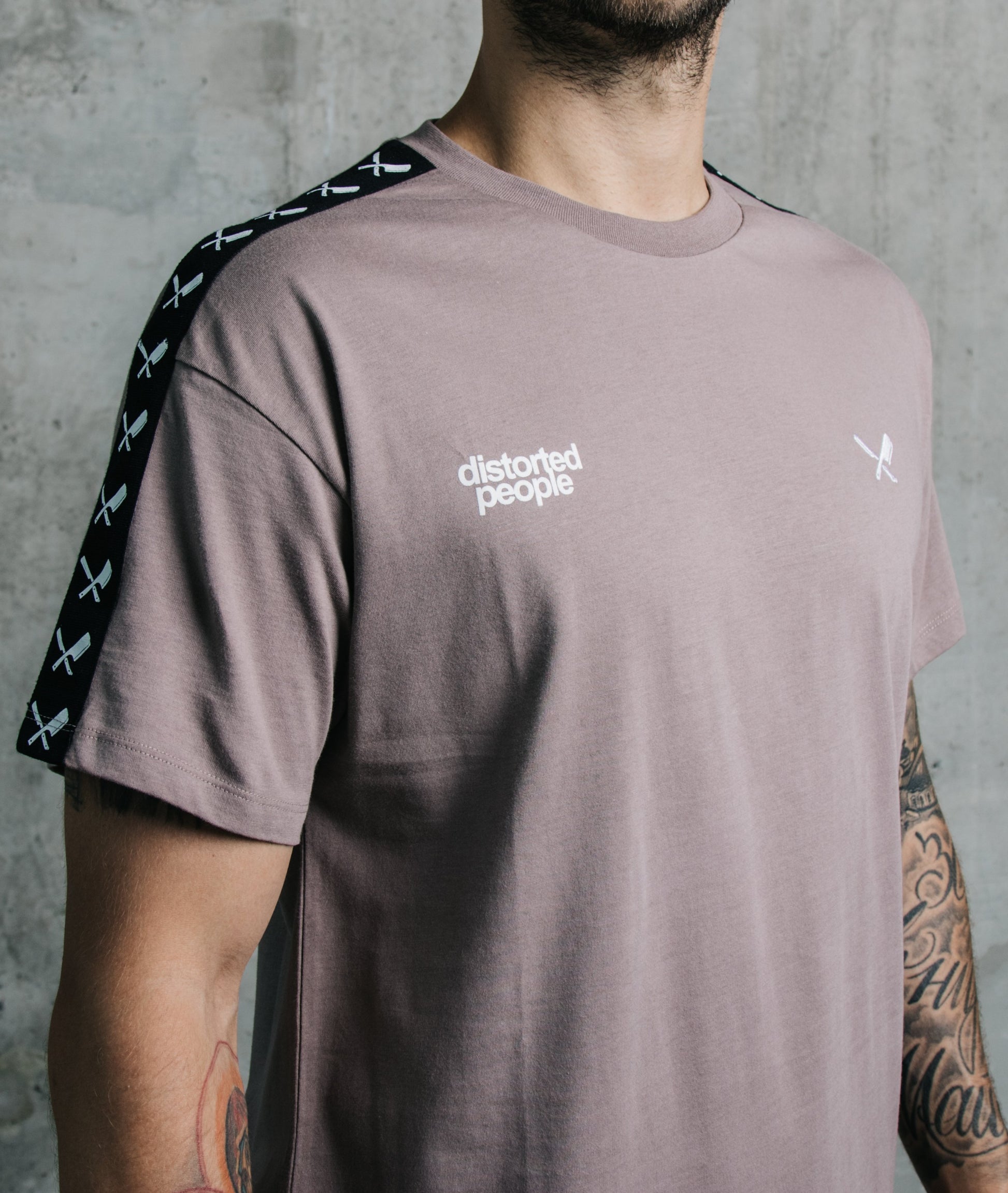 Taped Crew Neck t-shirt by Distorted People