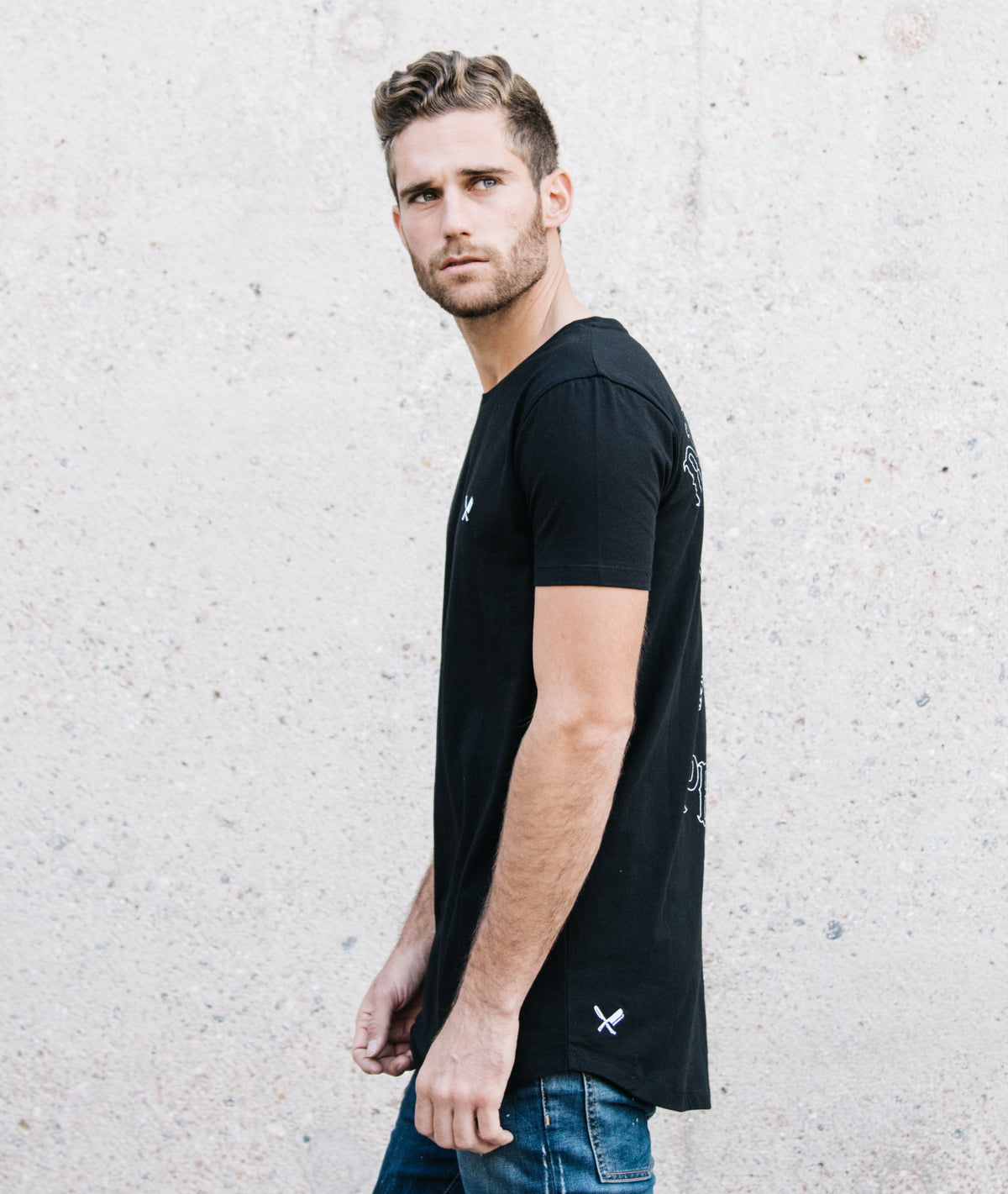 Grand Crew Neck Hidden Tiger long t-shirt by Distorted People