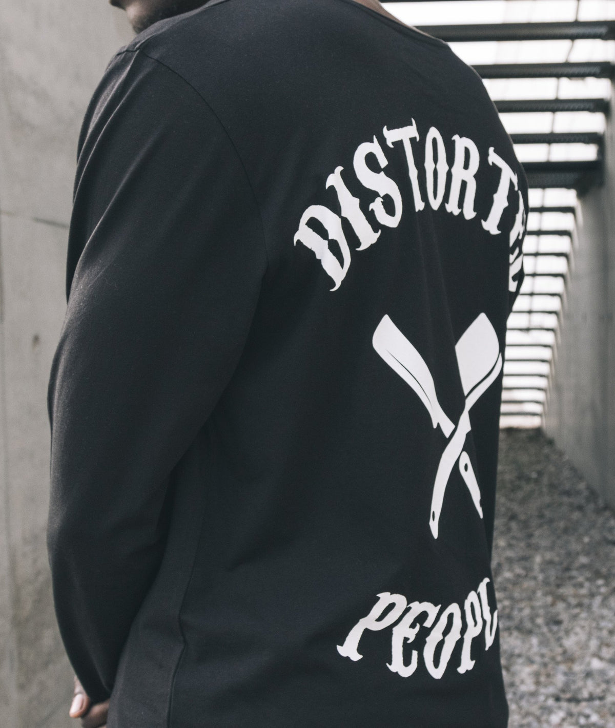 Grand Crew Neck Team longsleeve by Distorted People