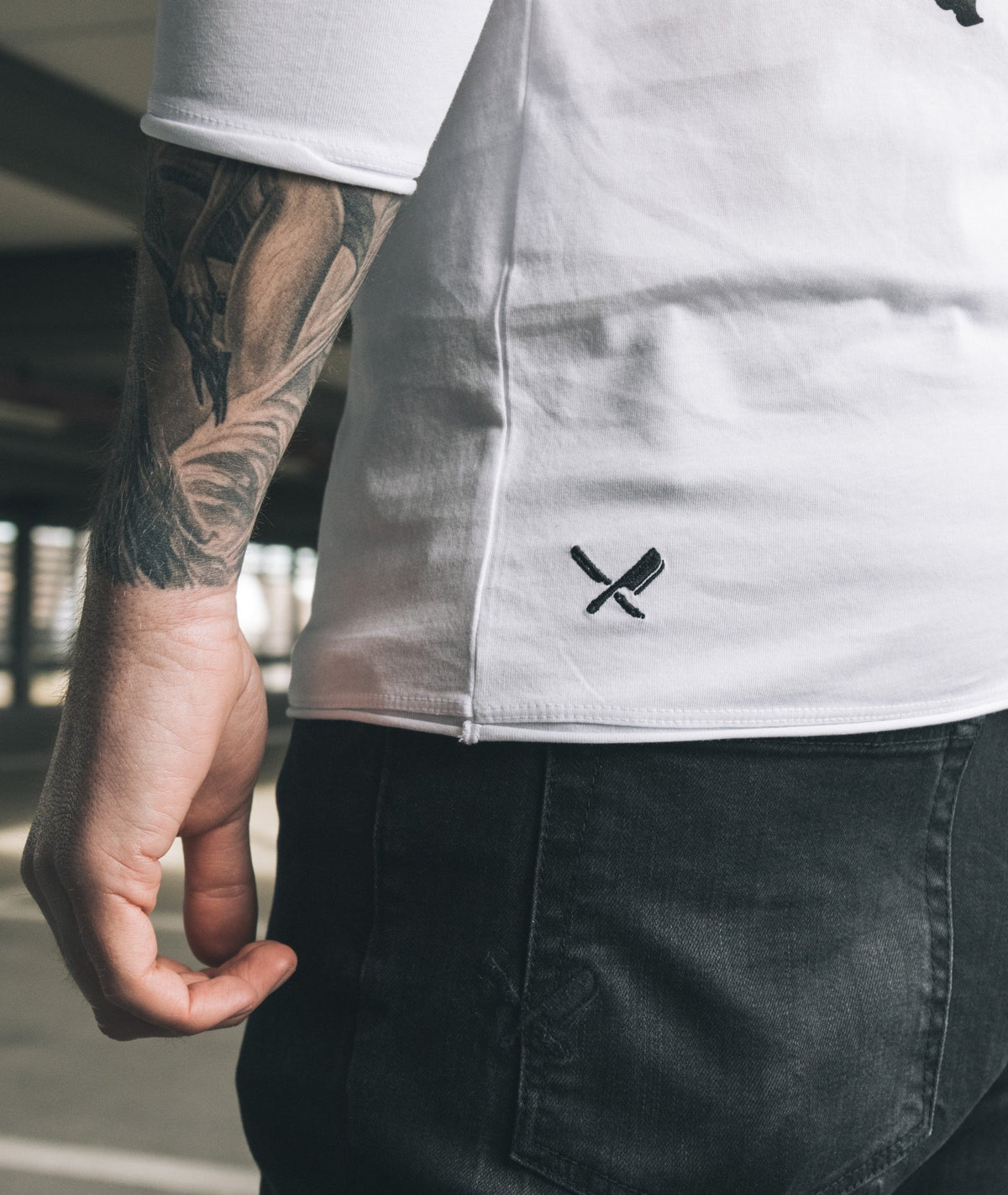 Grand Crew Neck Team longsleeve by Distorted People