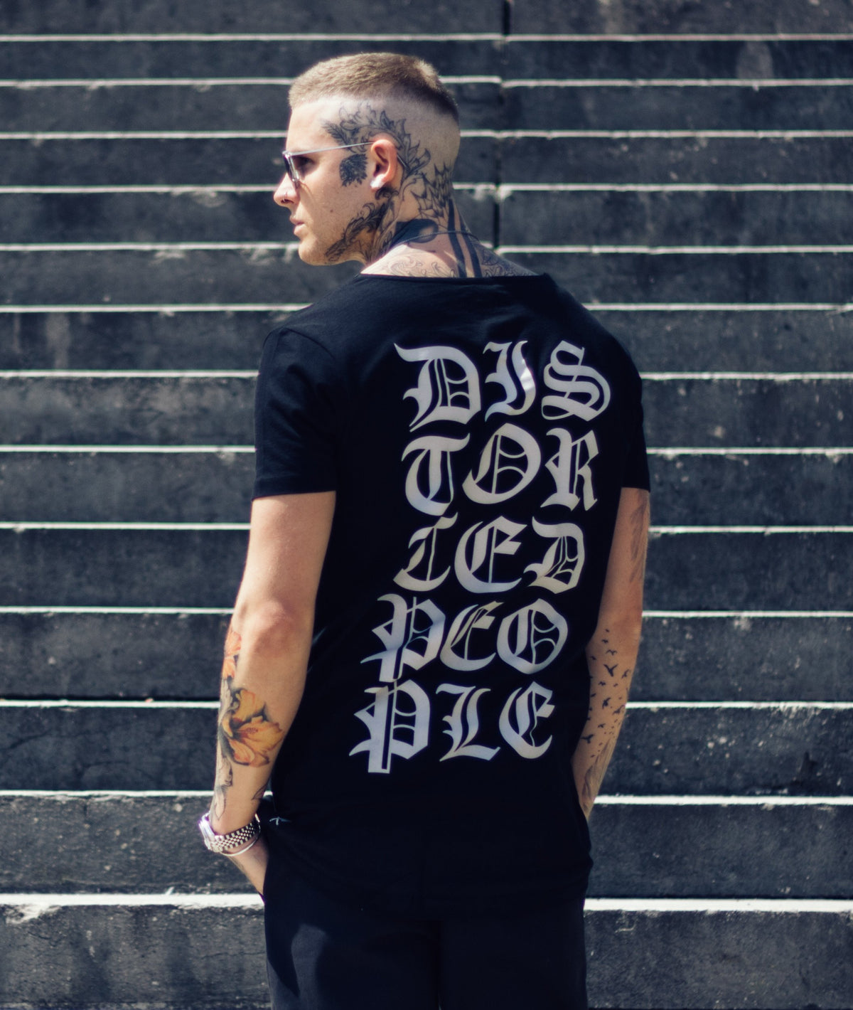 Cutted Neck Lettering long t-shirt by Distorted People