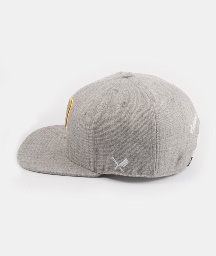 Vintage Logo snapback cap by Distorted People
