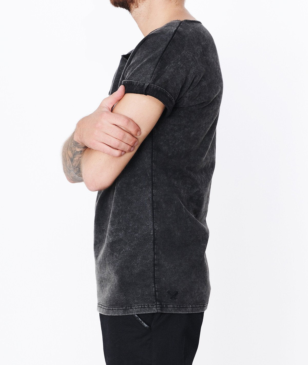CUTTED NECK sweat-t-shirt by Distorted People