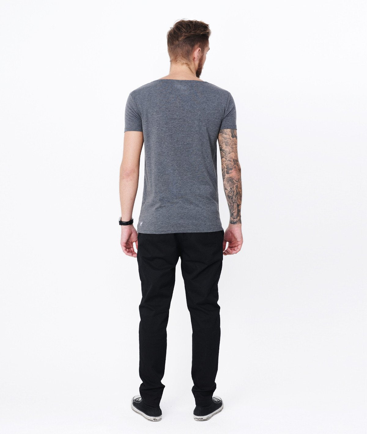BB BLADES cutted grand neck t-shirt by Distorted People