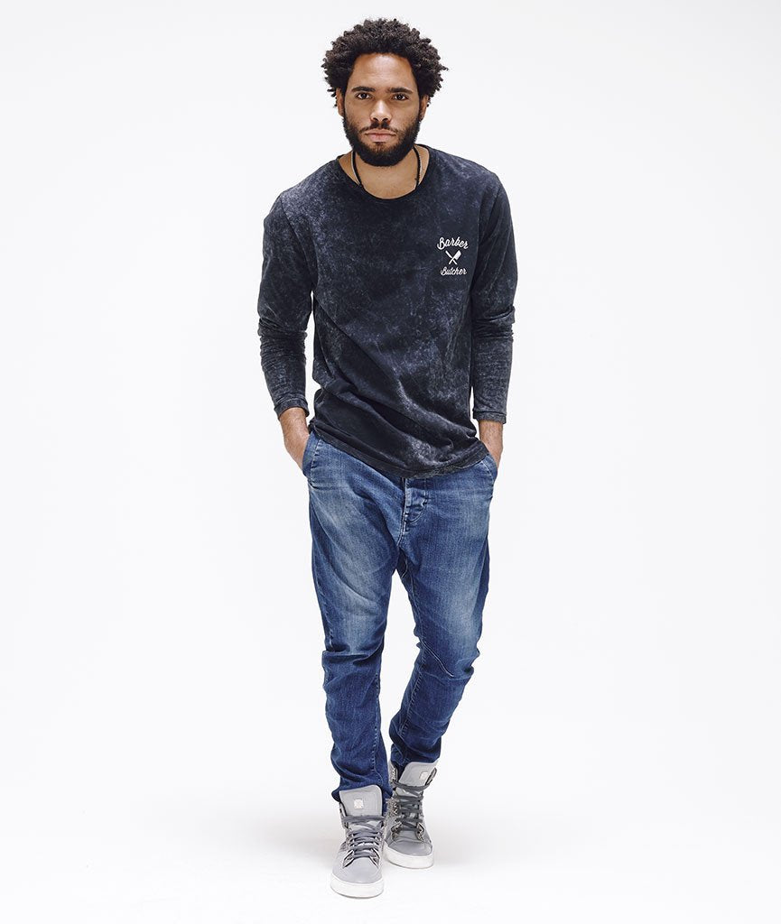 BB BLADES CHEST crew neck Longsleeve by Distorted People