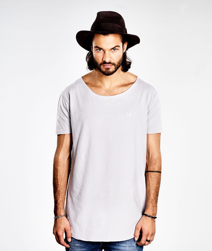 CUTTED NECK long t-shirt by Distorted People