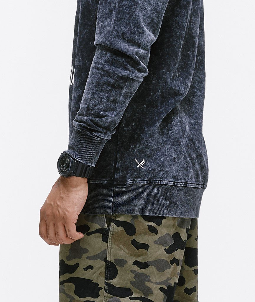 BB BLADES CUTTED NECK sweatshirt by Distorted People