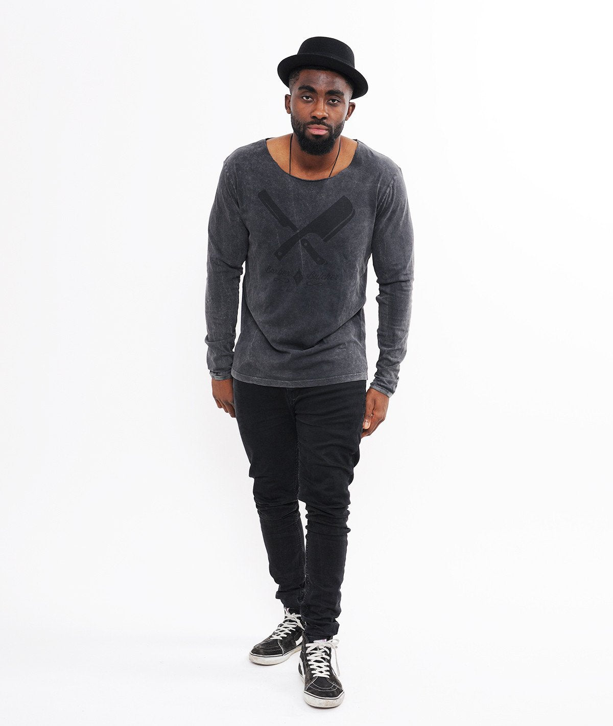 BARBER & BUTCHER cutted grand neck longsleeve by Distorted People