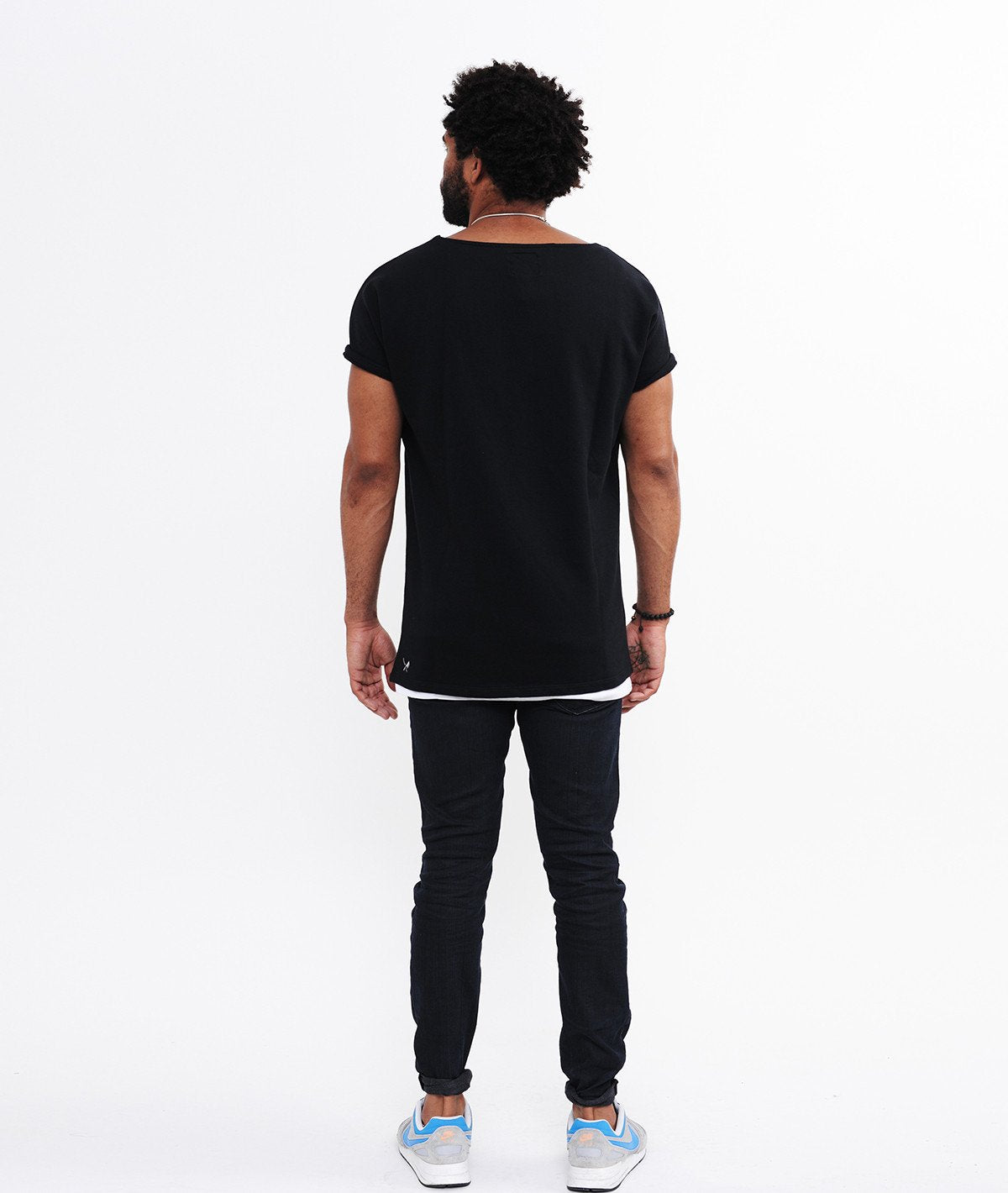 SCOTT cutted grand neck Sweat-T-Shirt by Distorted People