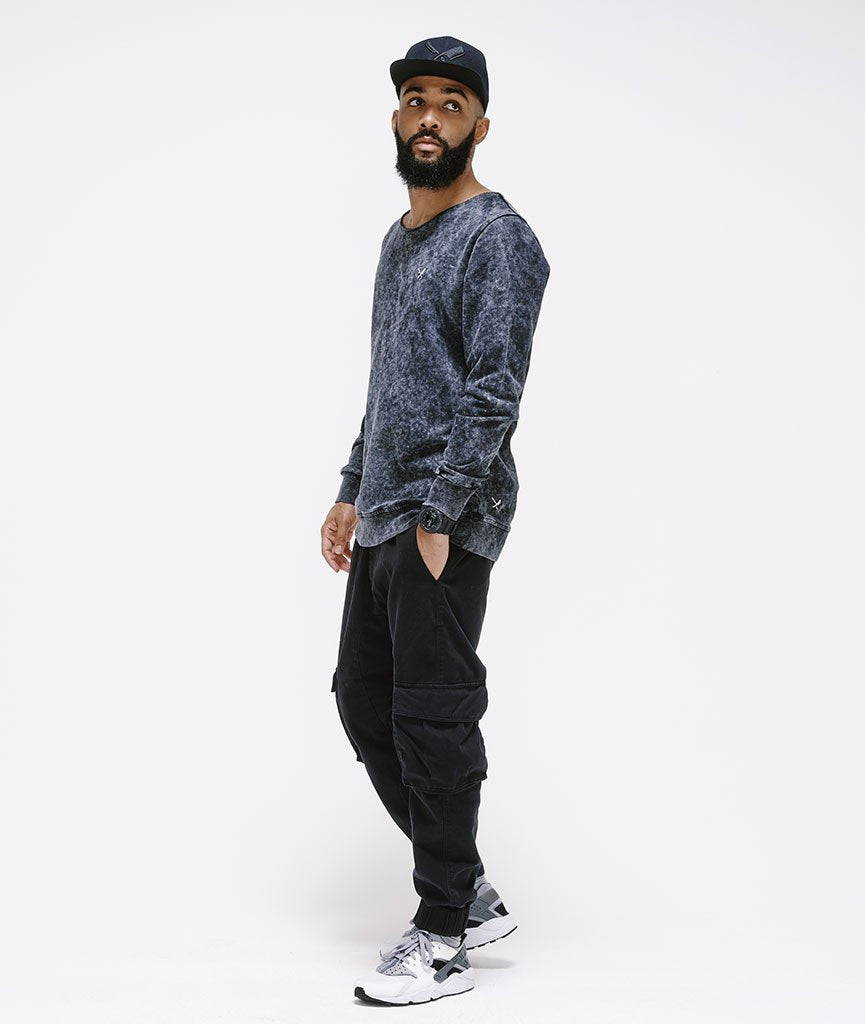 CUTTED NECK sweatshirt by Distorted People