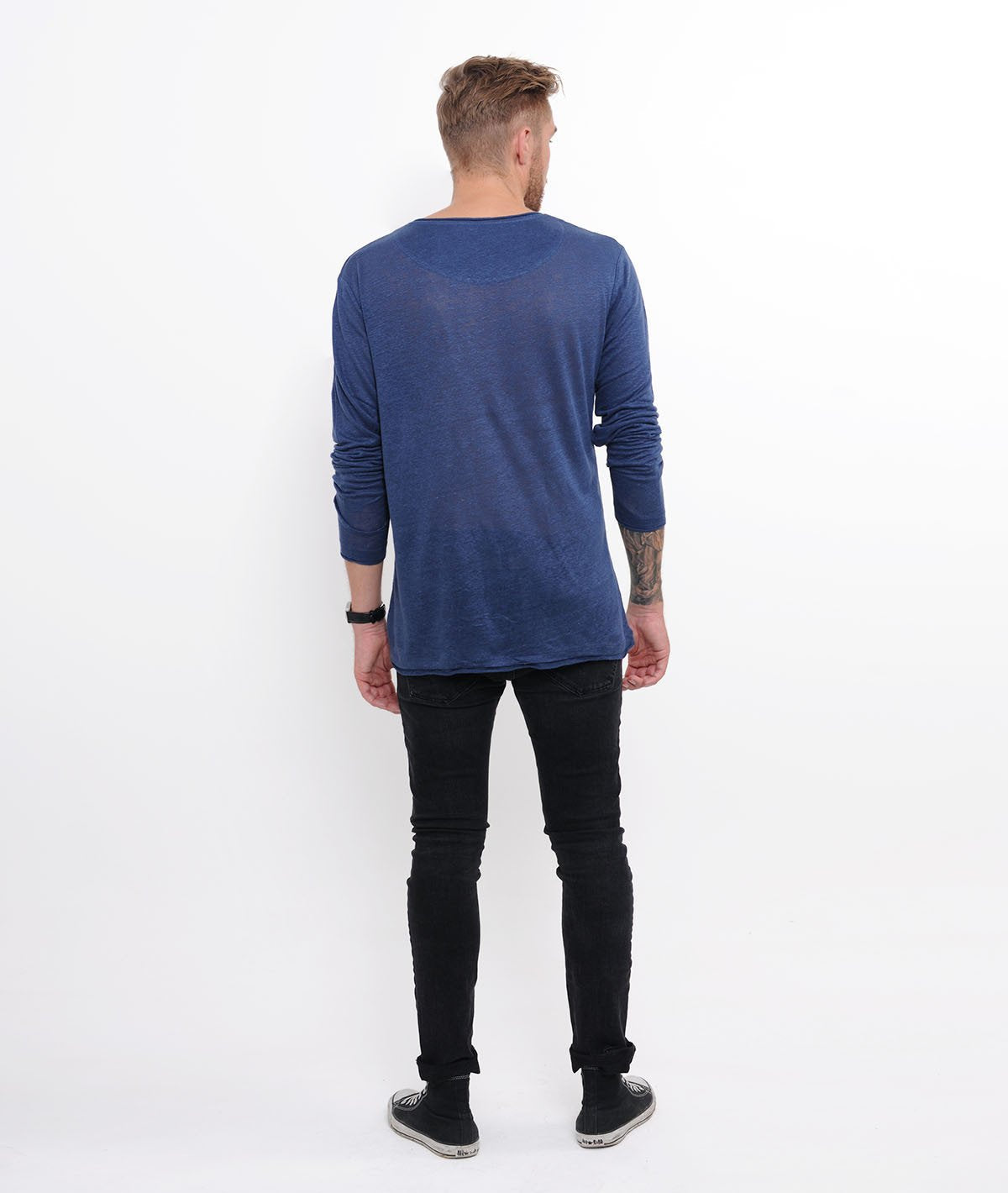 BLADES LEINEN cutted grand neck longsleeve by Distorted People