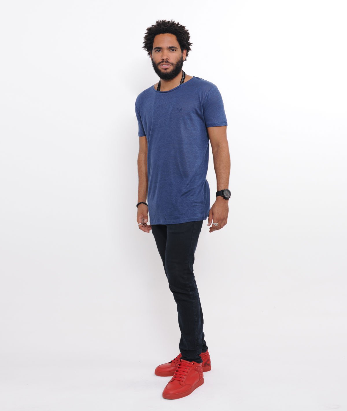 BLADES LEINEN grand neck T-Shirt by Distorted People