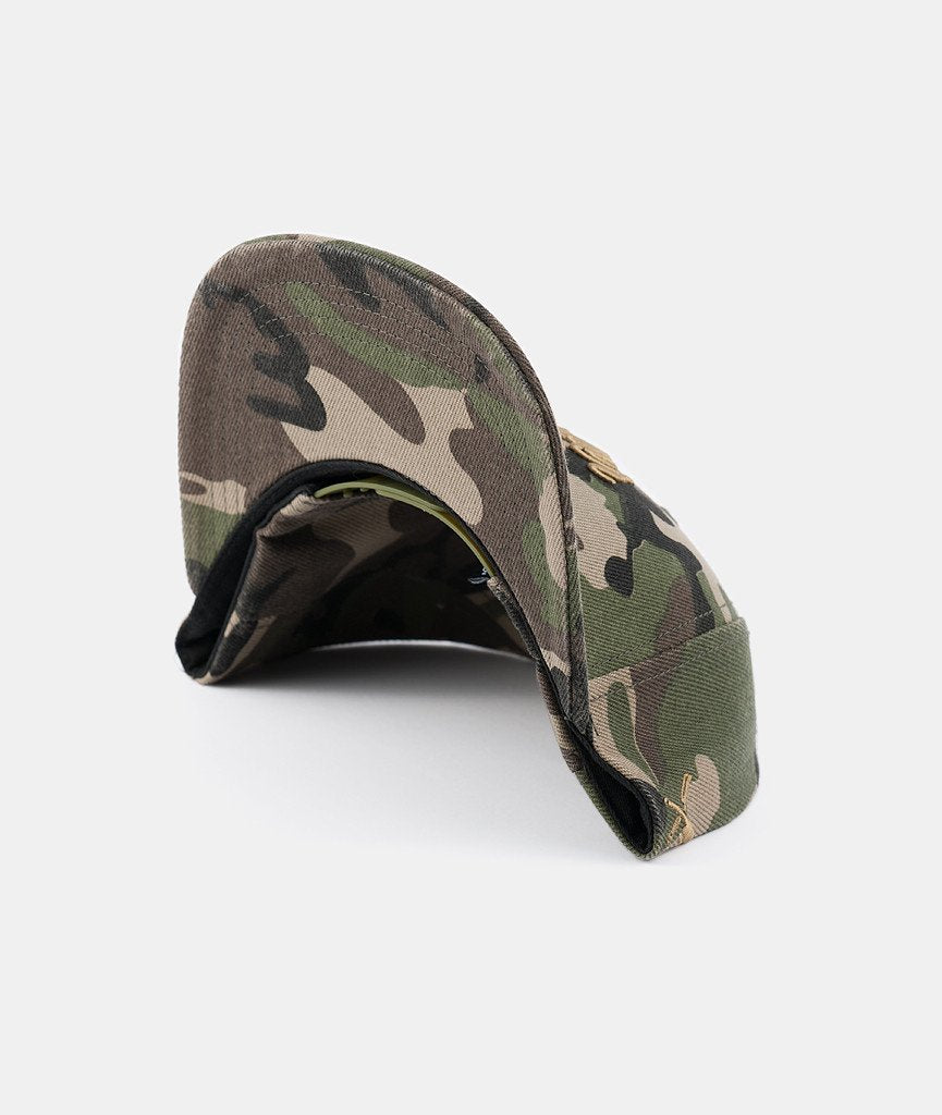 BB Blades snapback cap by Distorted People
