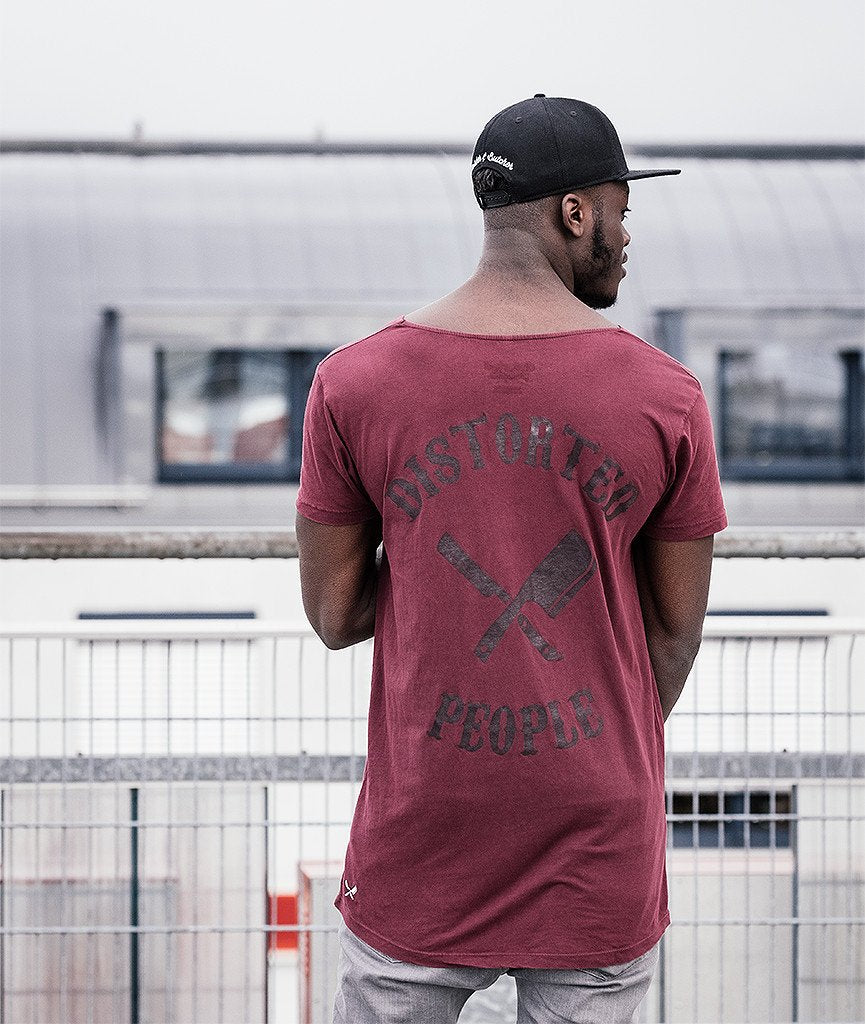 CUTTED NECK TEAM long t-shirt by Distorted People