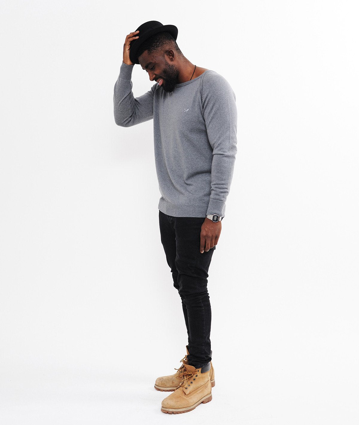 PEPE grand neck pullover by Distorted People