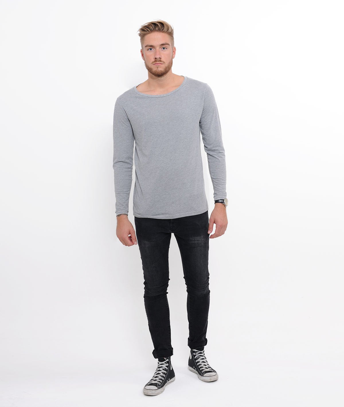 LUKE grand neck Longsleeve by Distorted People