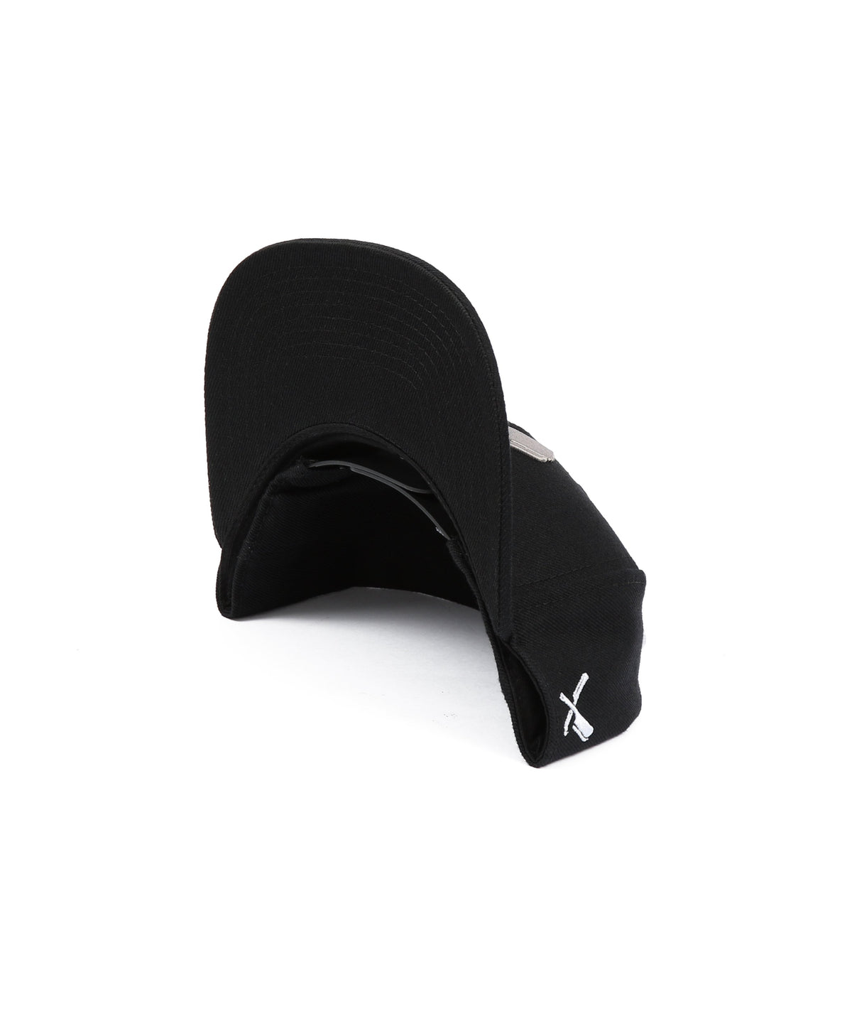 Barber & Butcher snapback cap by Distorted People