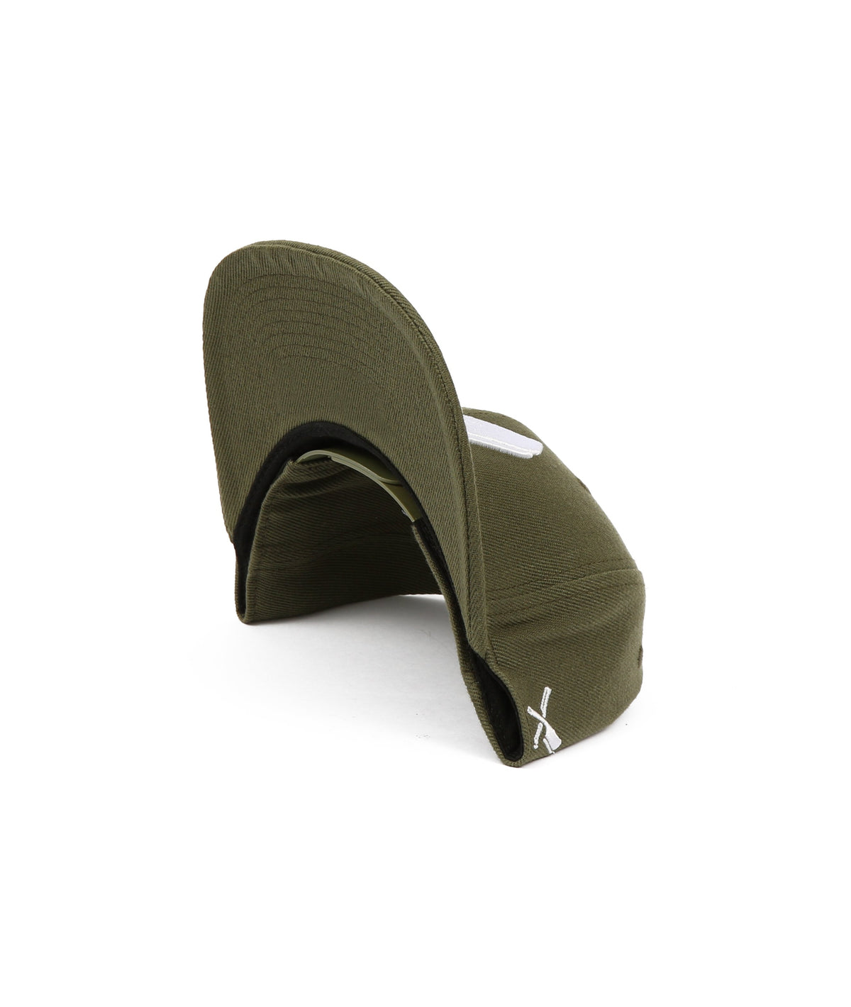 Barber & Butcher snapback cap by Distorted People