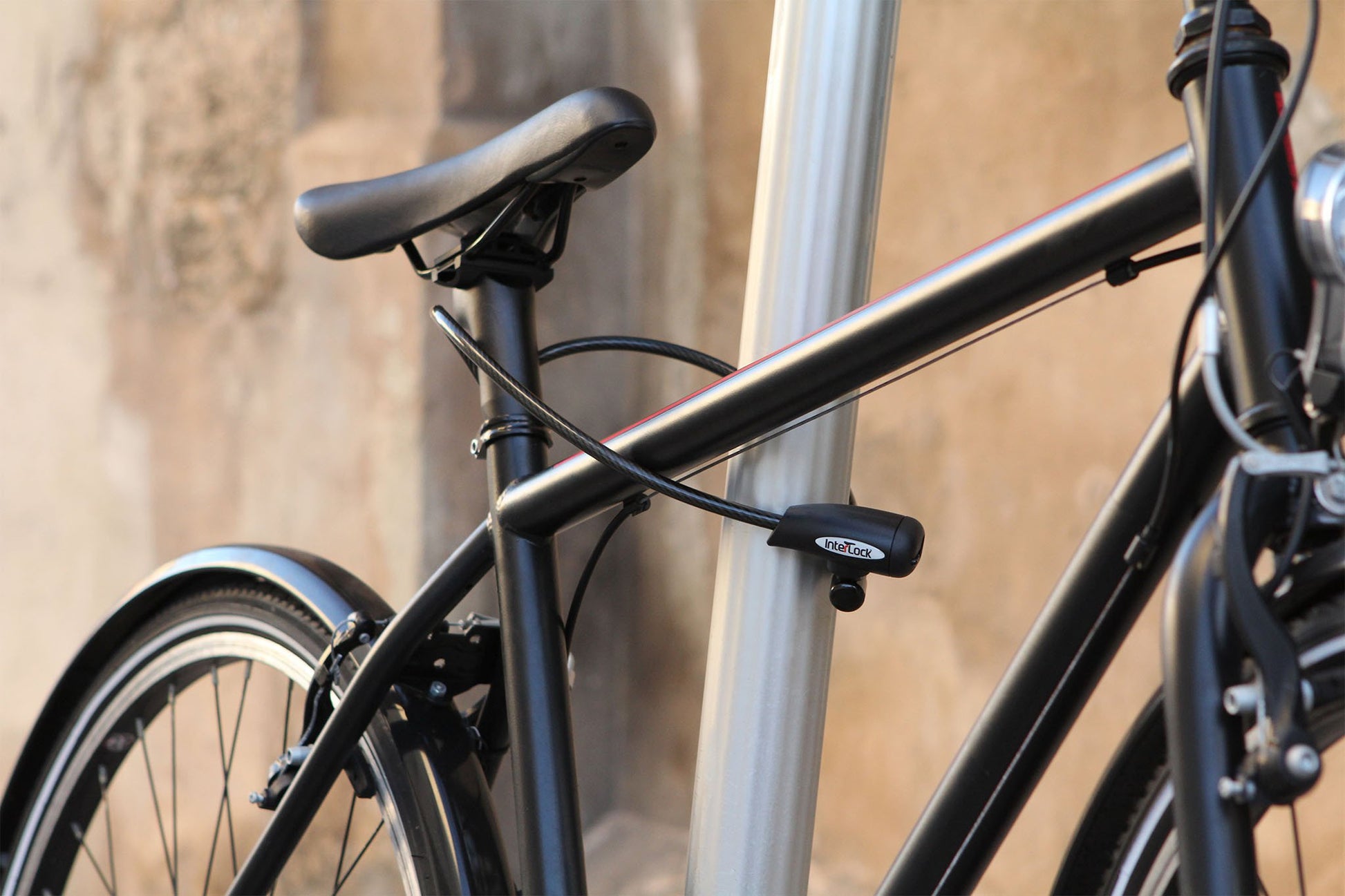 Interlock Integrated Bike Lock - HeartCoding